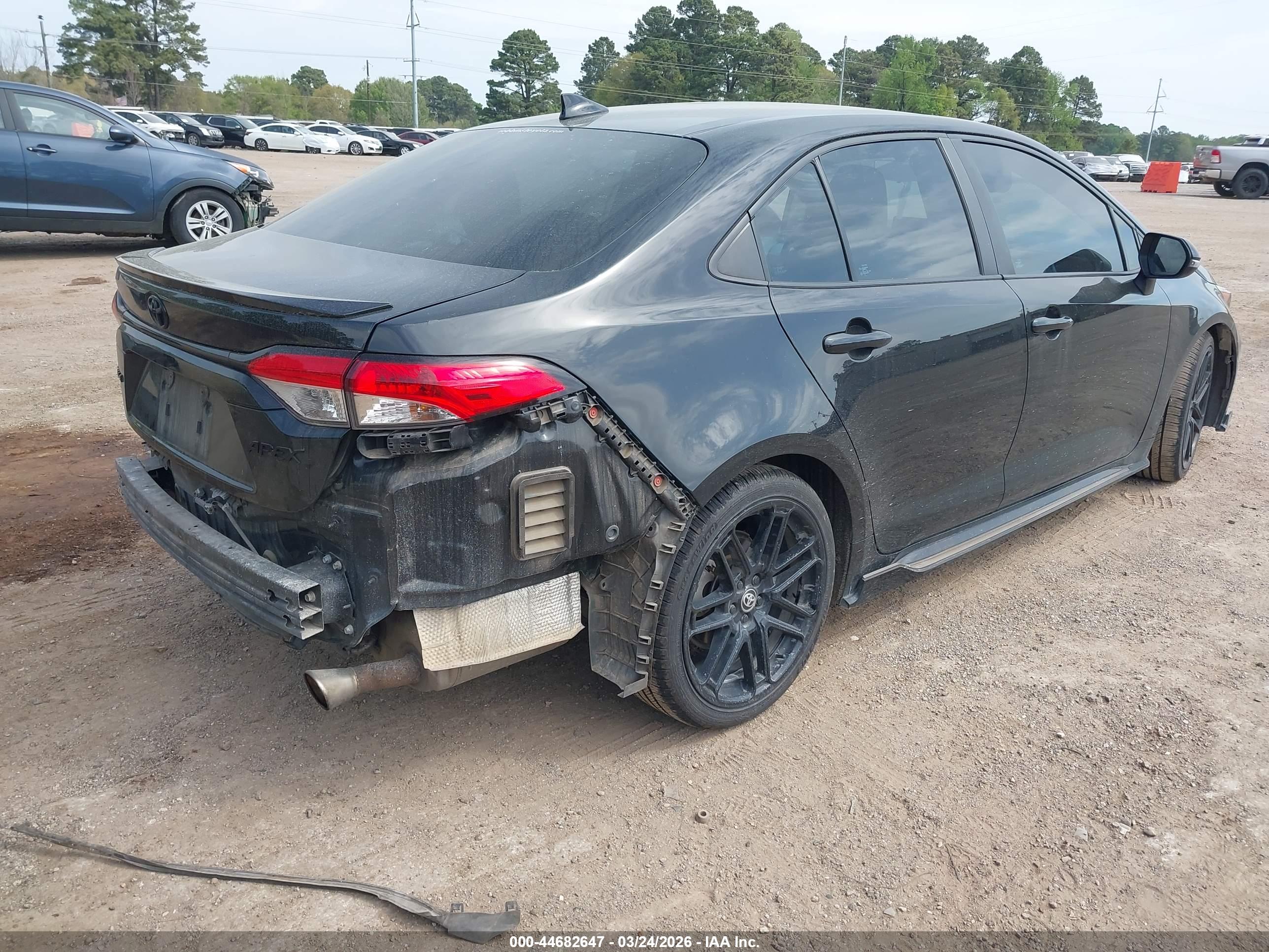 TOYOTA COROLLA image 4