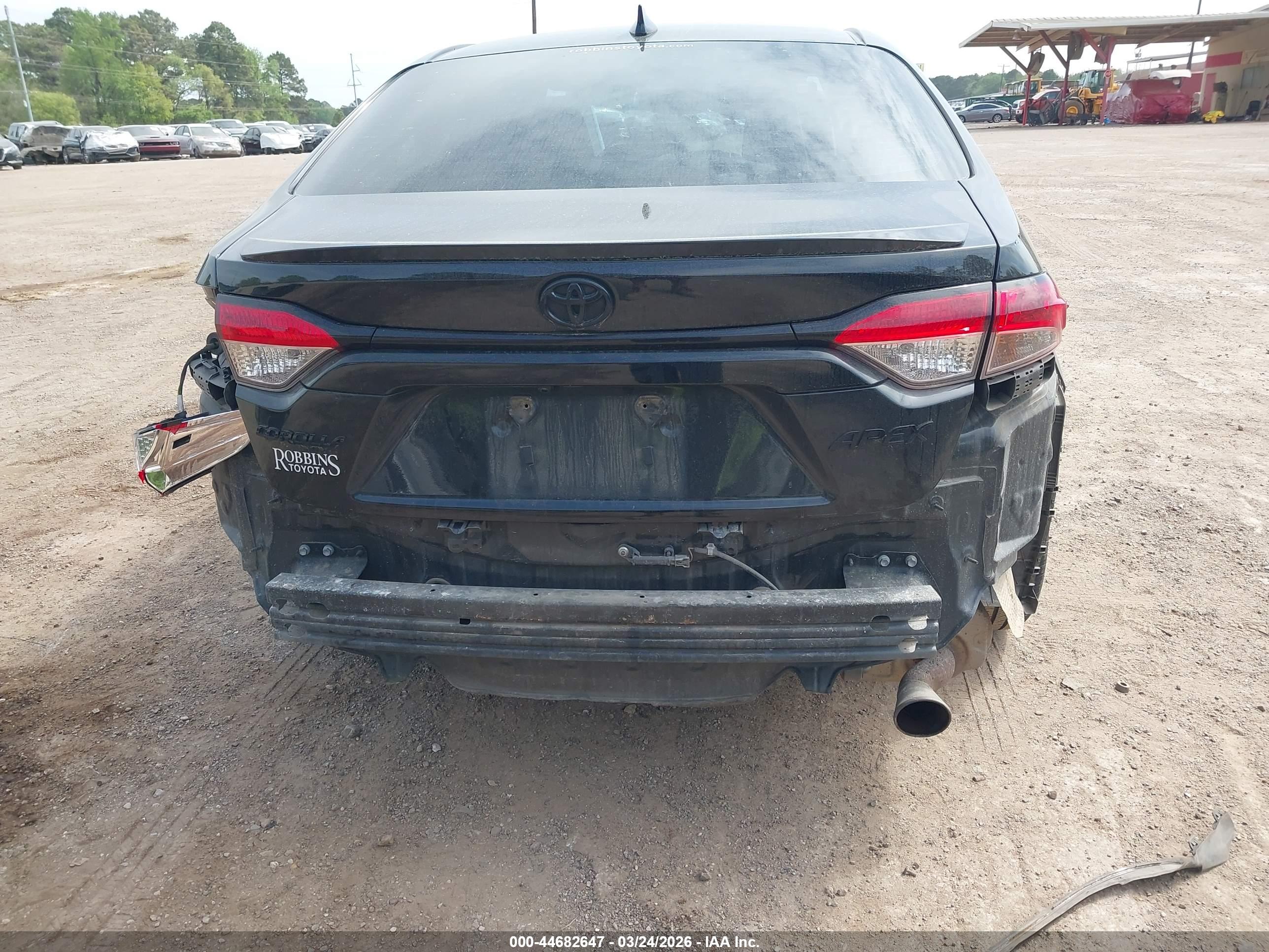 TOYOTA COROLLA image 6