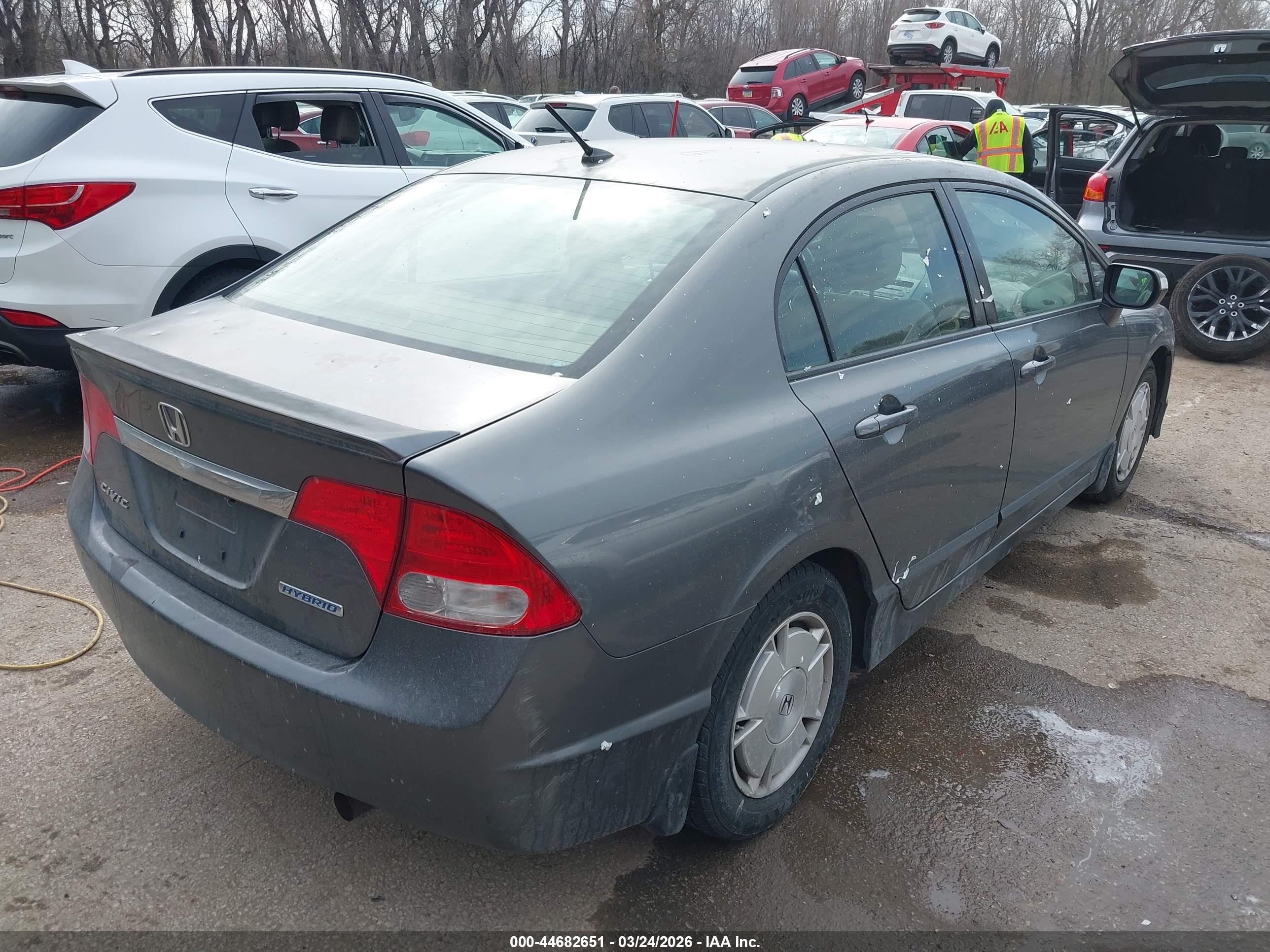 HONDA CIVIC image 4