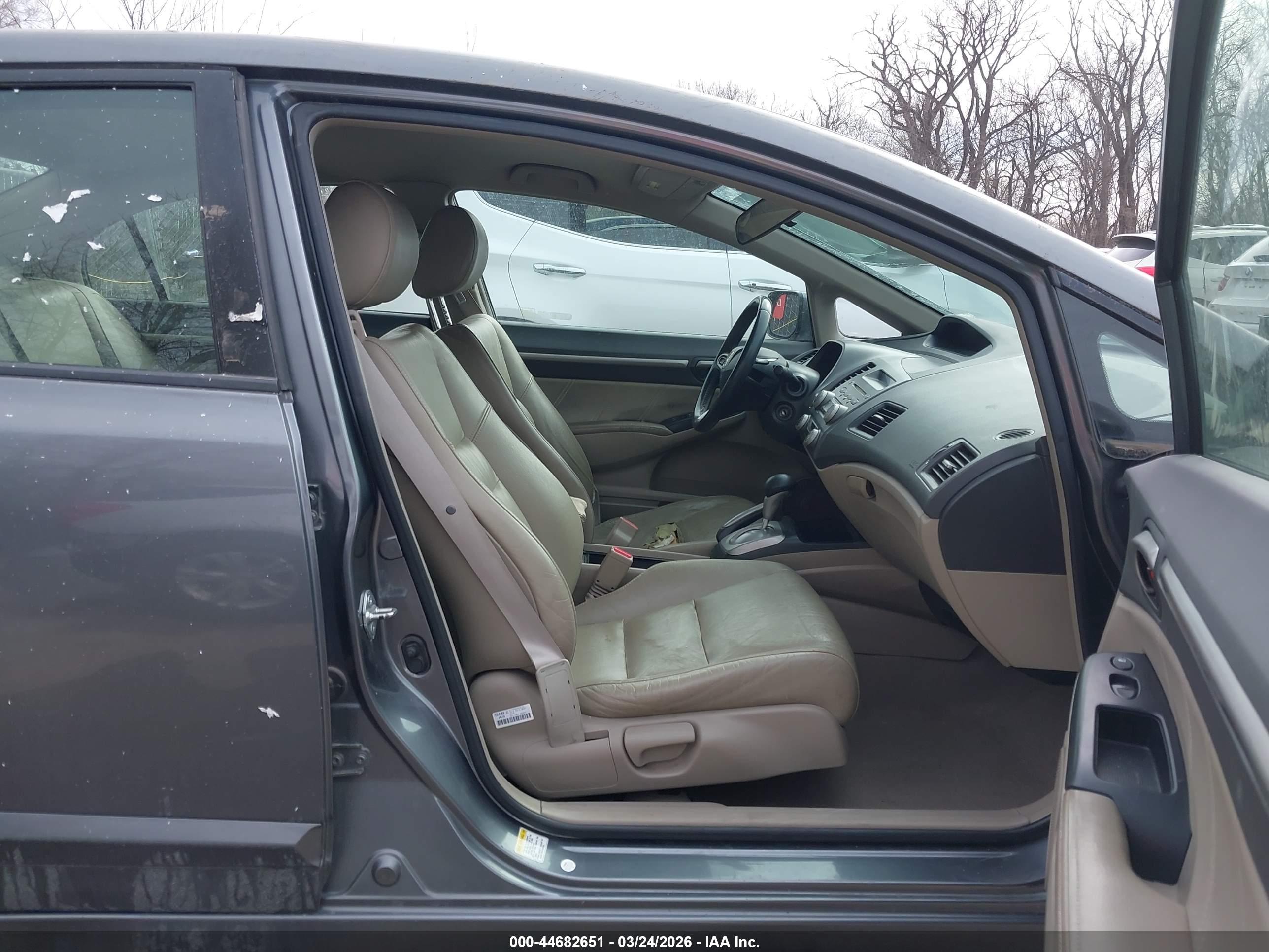 HONDA CIVIC image 5