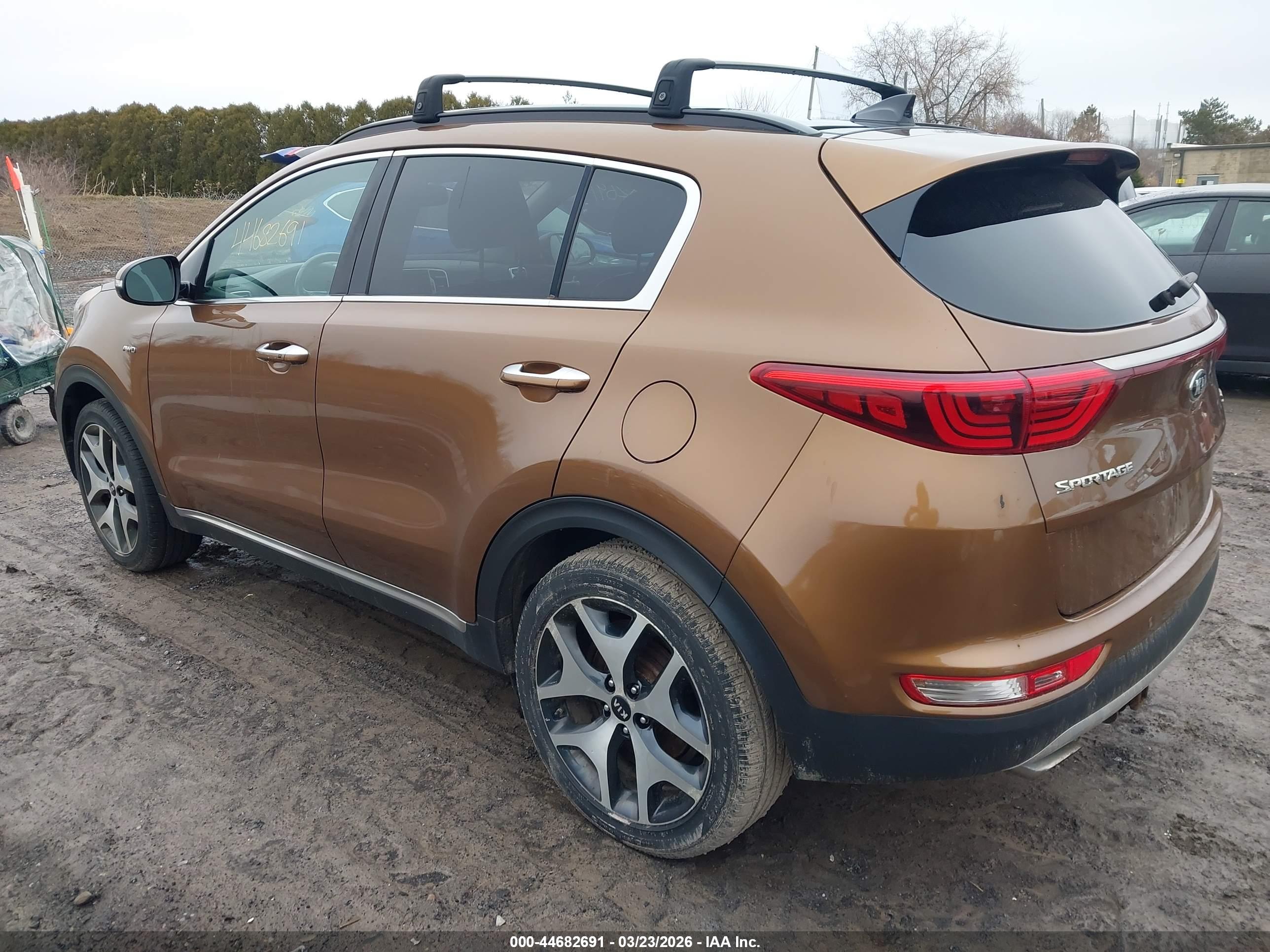 KIA SPORTAGE image 3