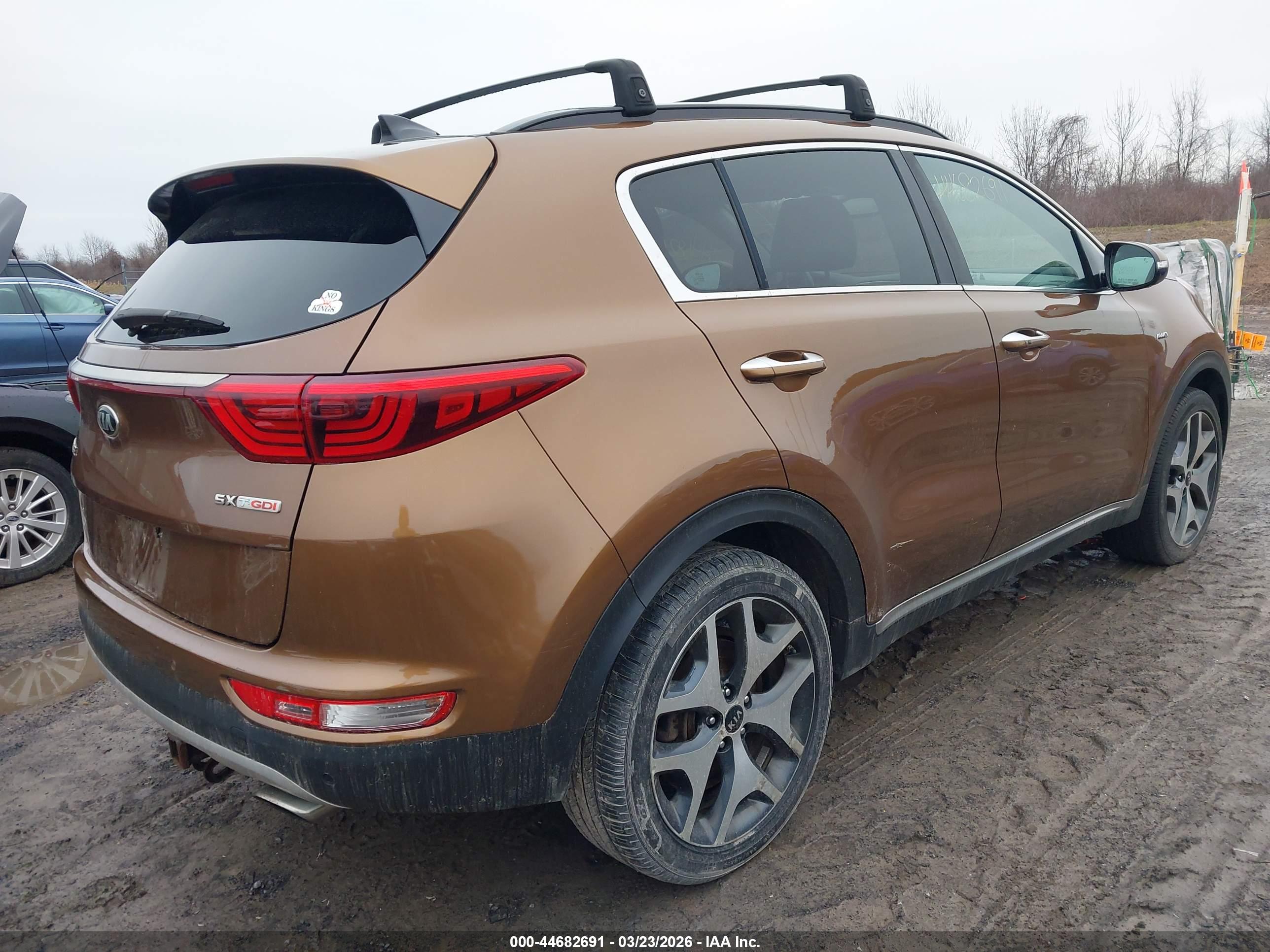 KIA SPORTAGE image 4
