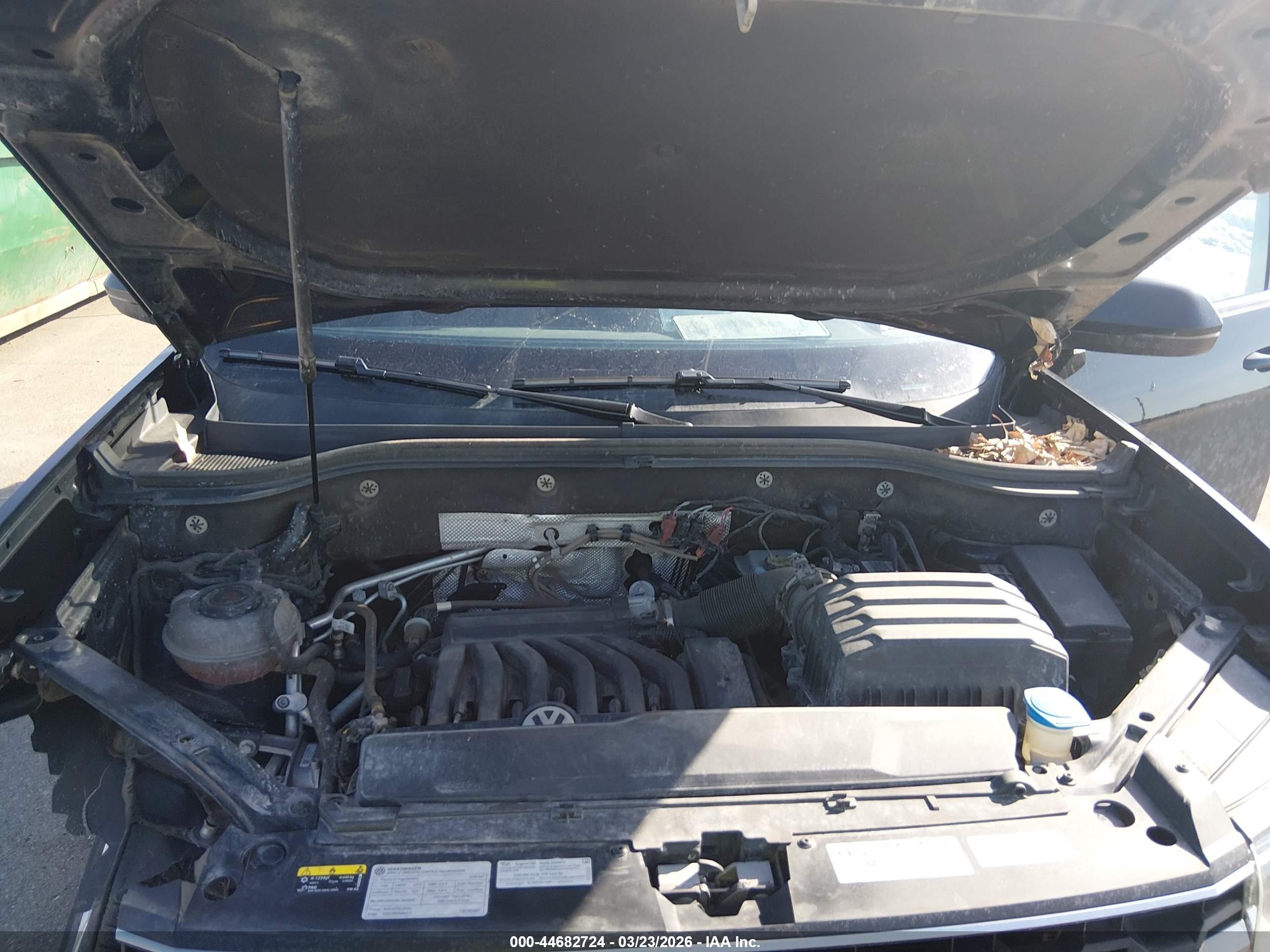 VOLKSWAGEN ATLAS image 10
