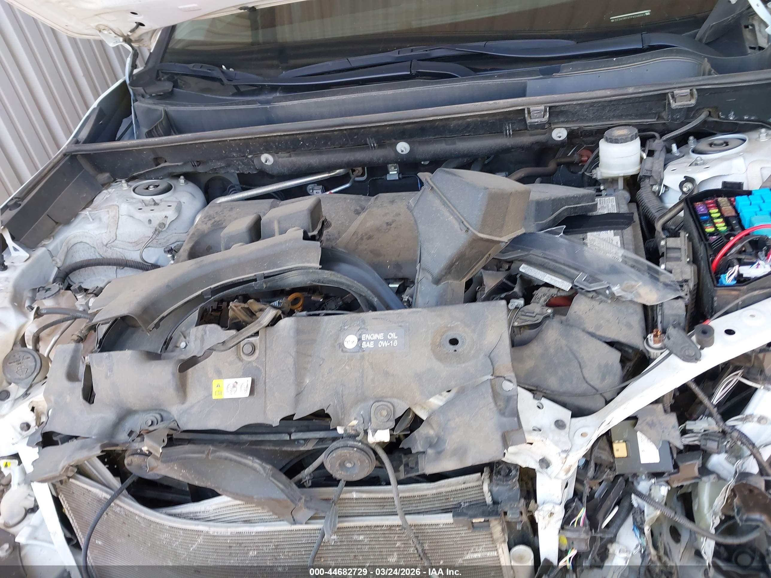 TOYOTA RAV4 image 10
