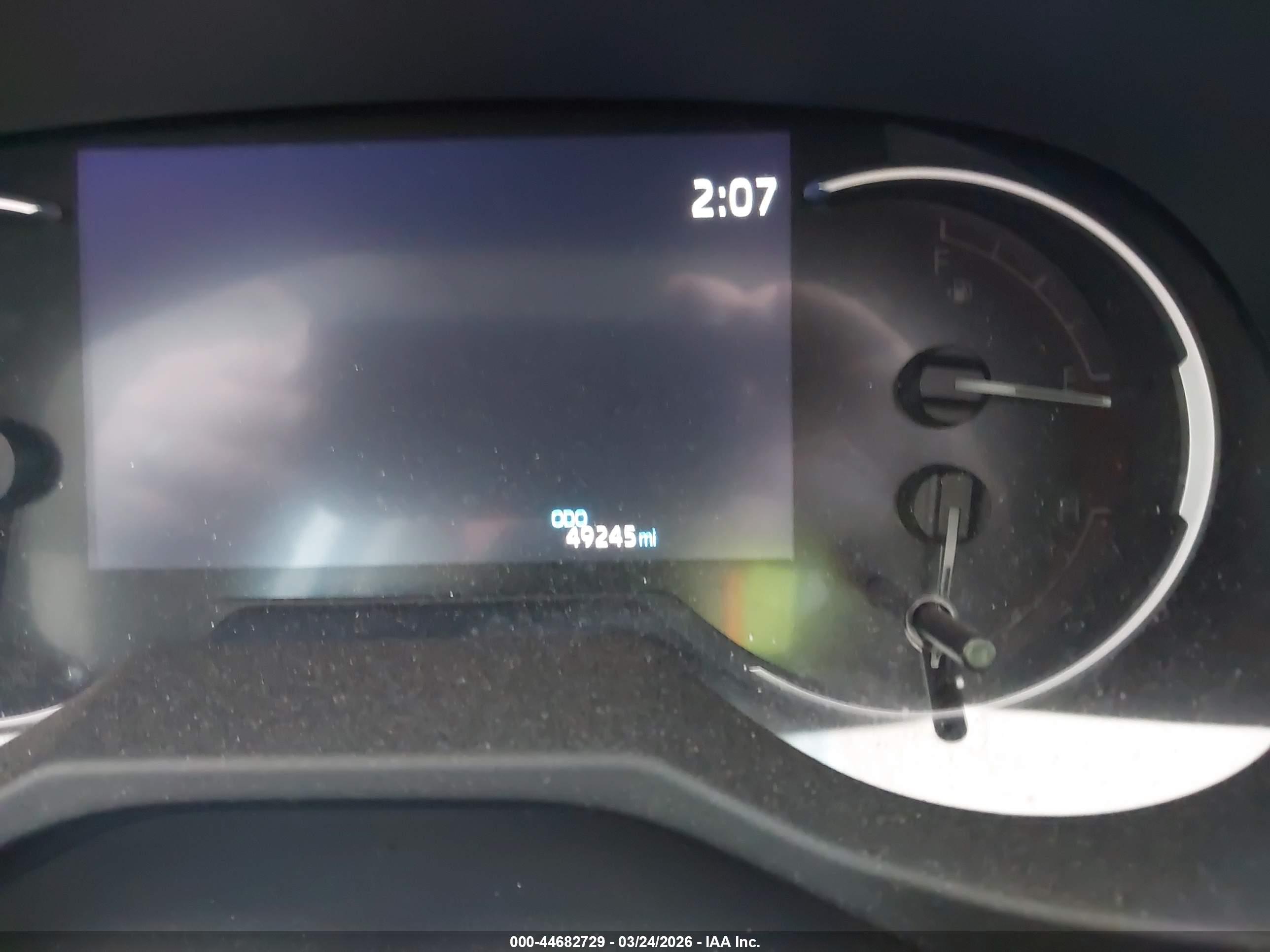 TOYOTA RAV4 image 7