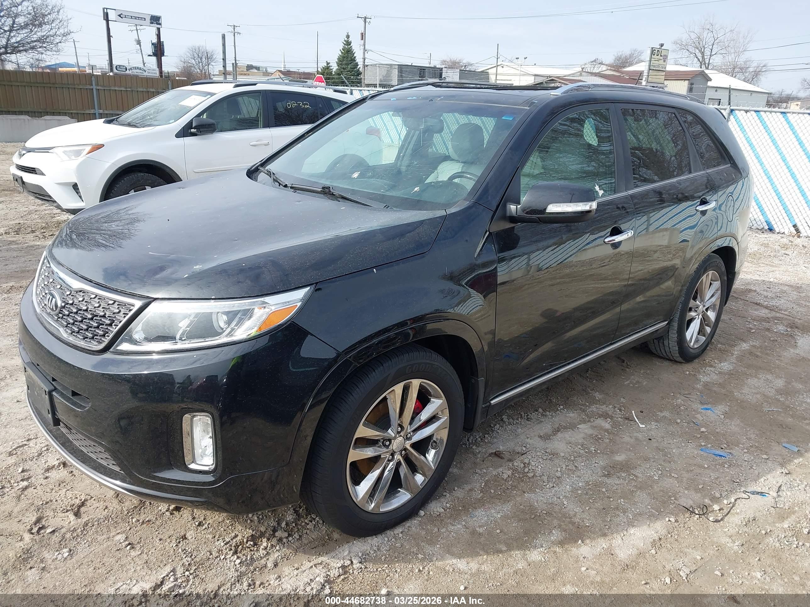 KIA SORENTO image 2