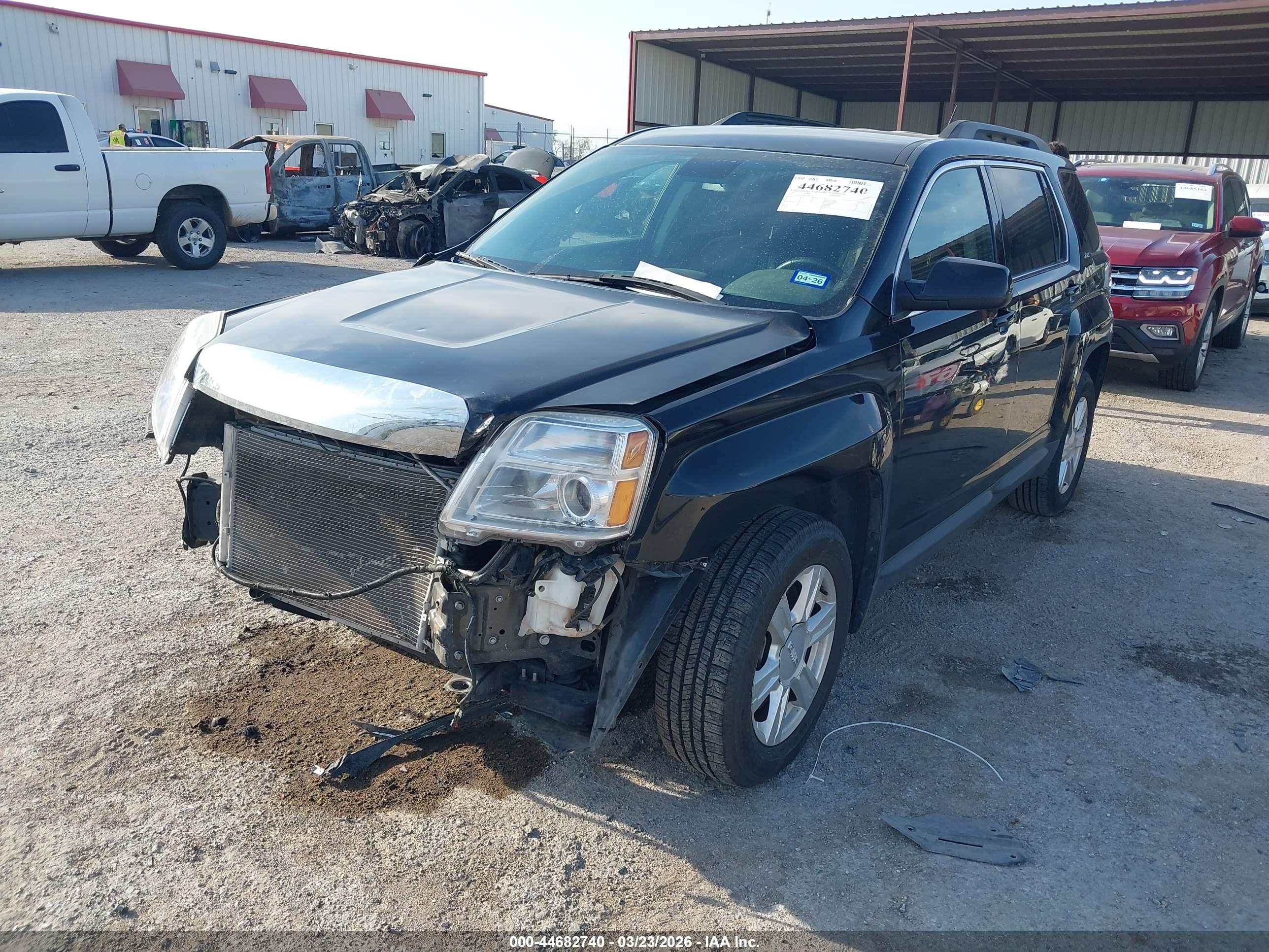GMC TERRAIN image 2