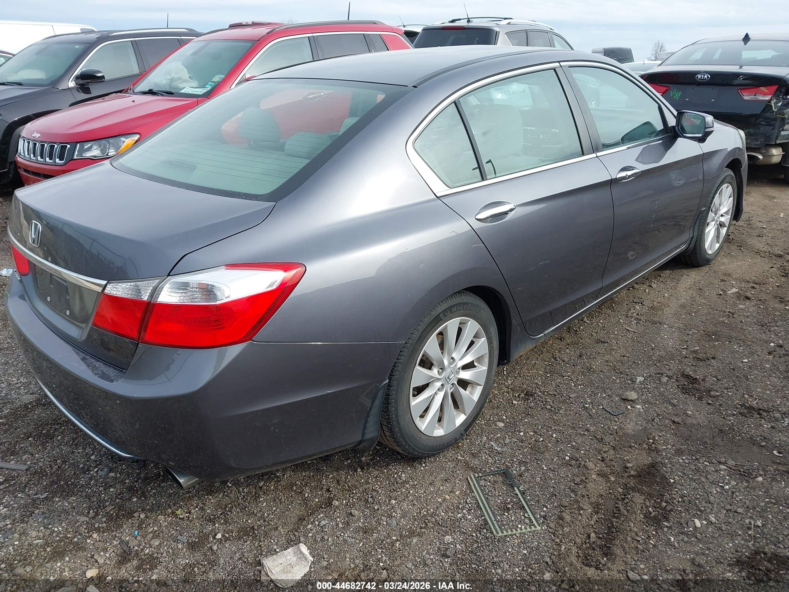 HONDA ACCORD image 4