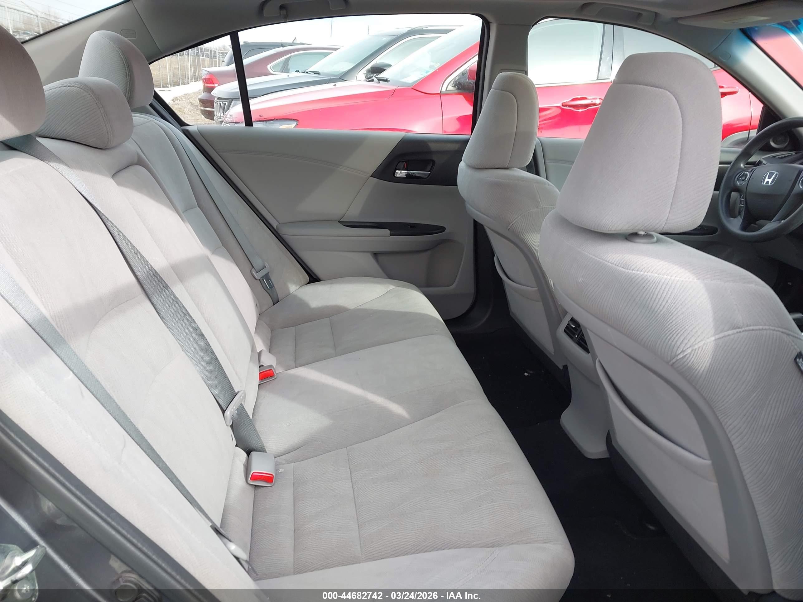 HONDA ACCORD image 8