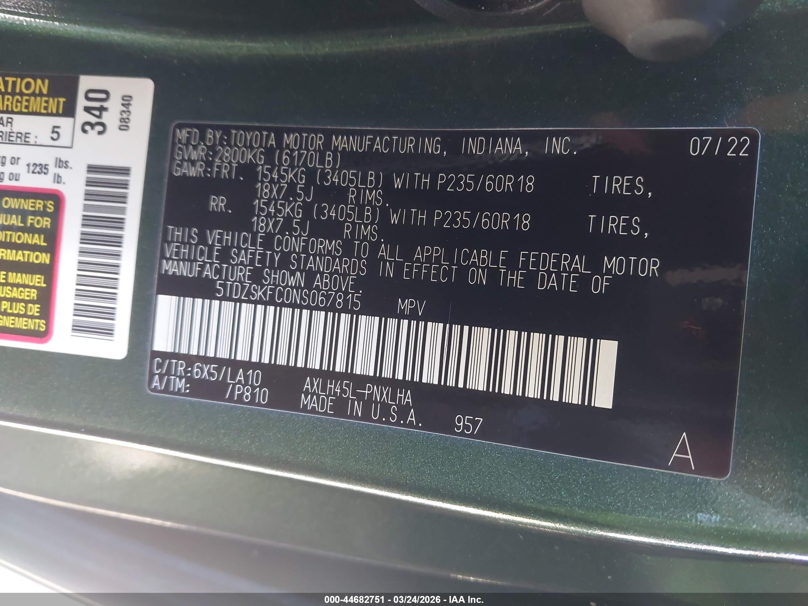 TOYOTA SIENNA image 9