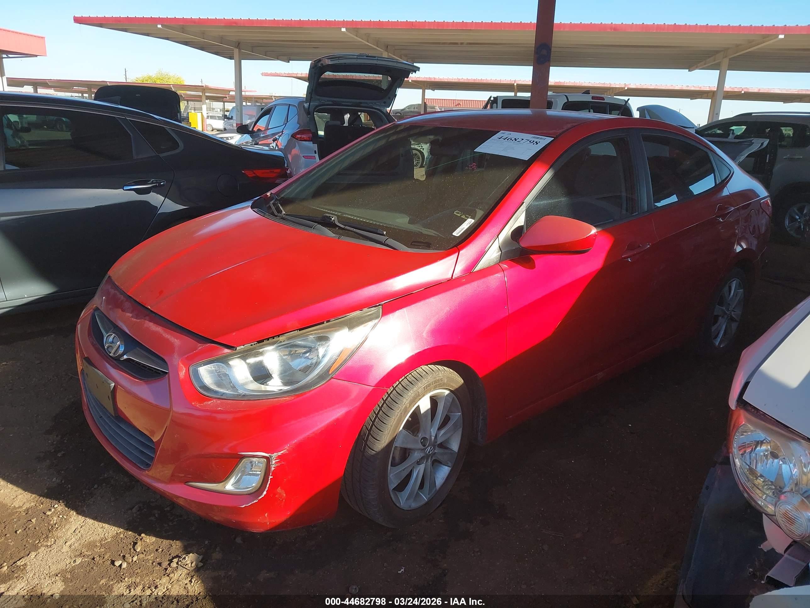 HYUNDAI ACCENT image 2