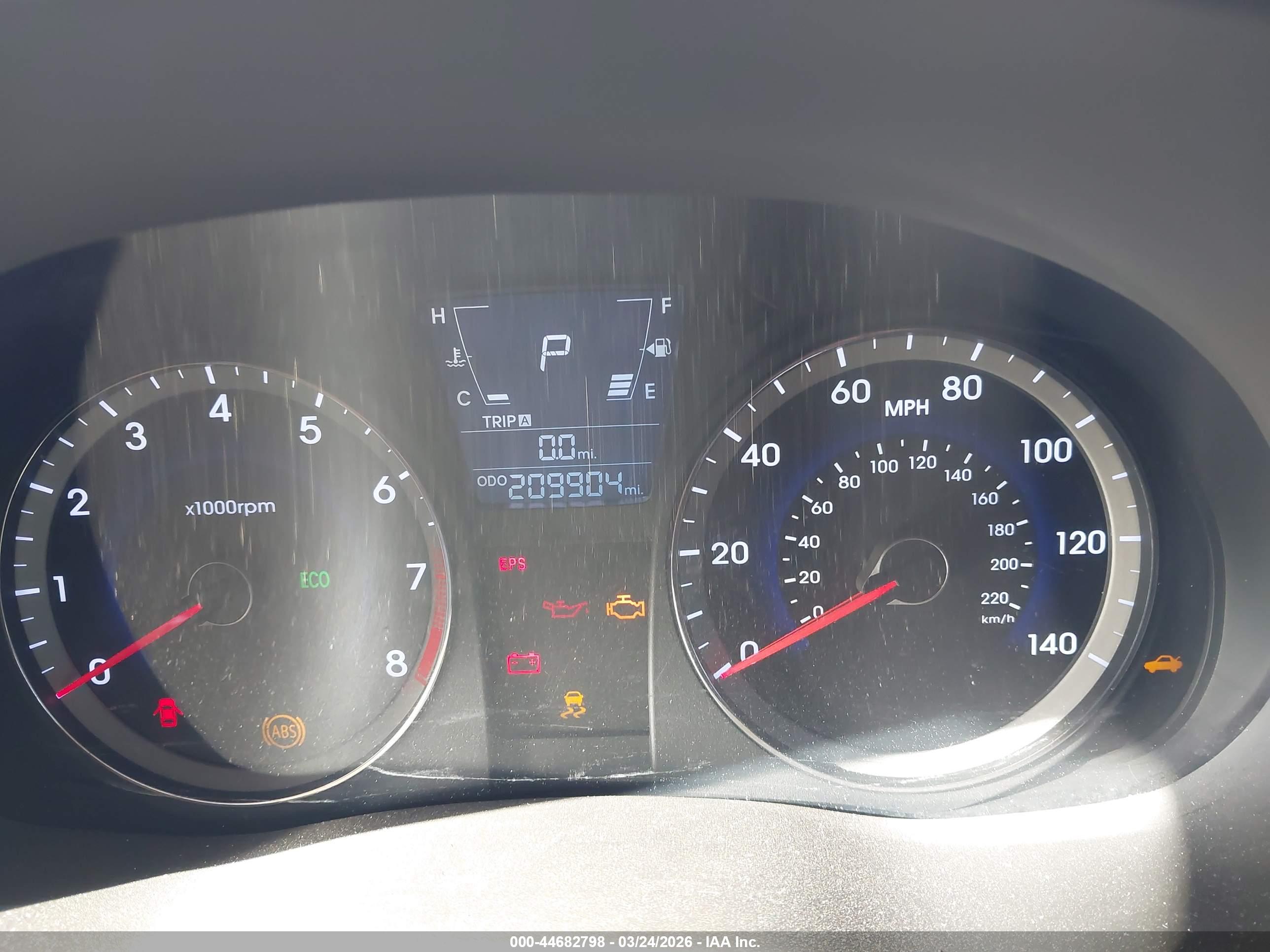 HYUNDAI ACCENT image 7