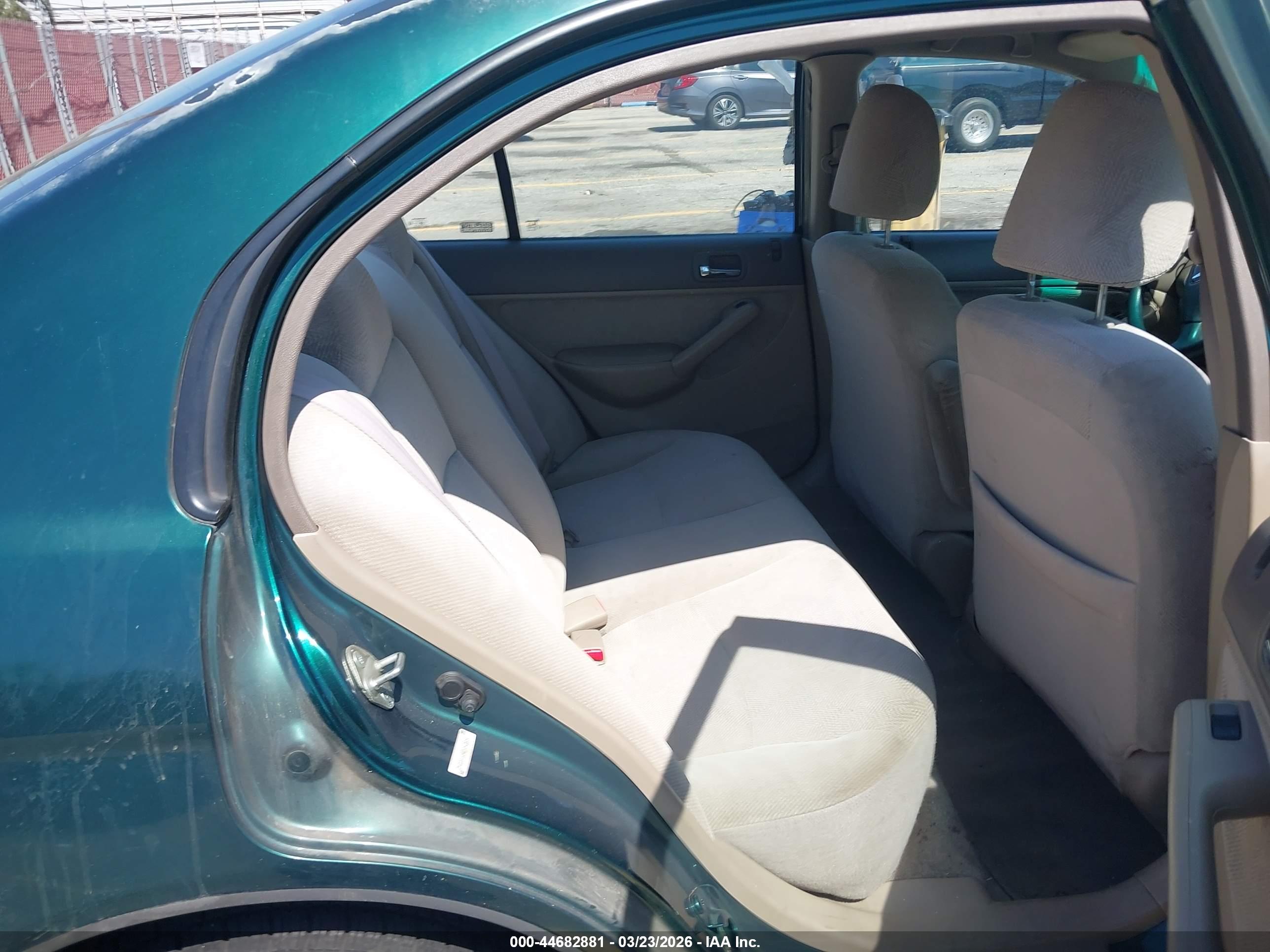 HONDA CIVIC image 8