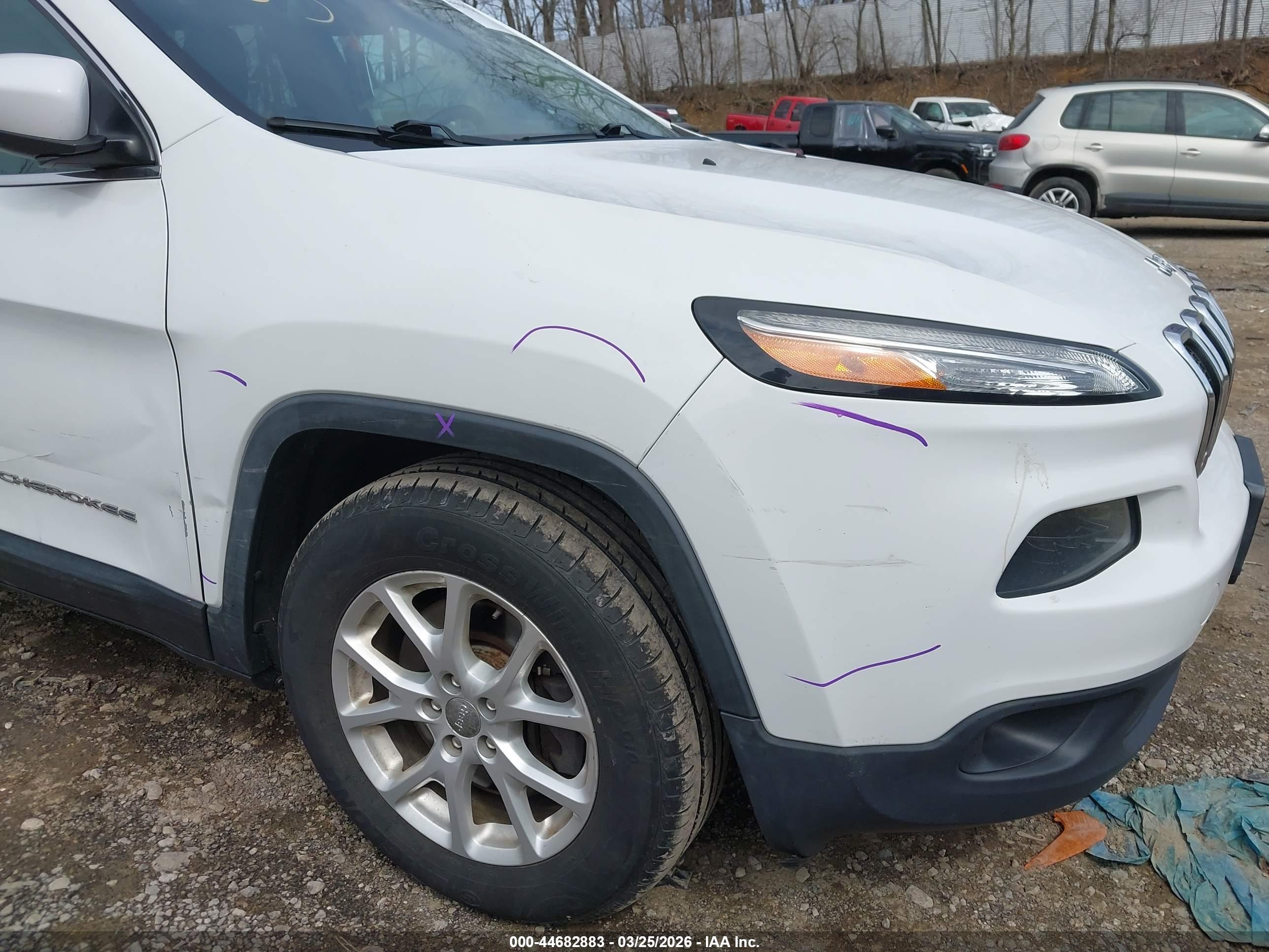 JEEP CHEROKEE image 6