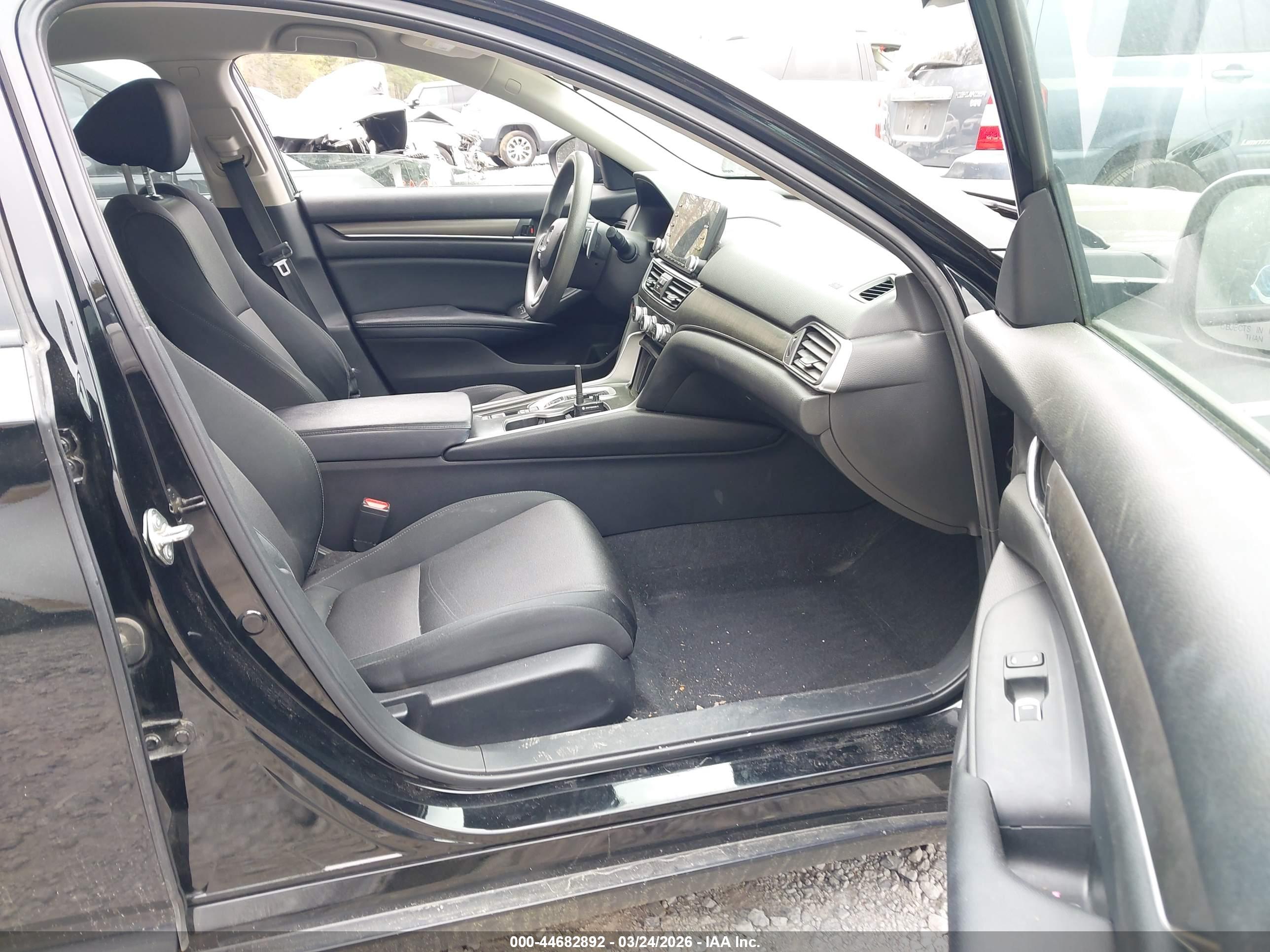 HONDA ACCORD image 5