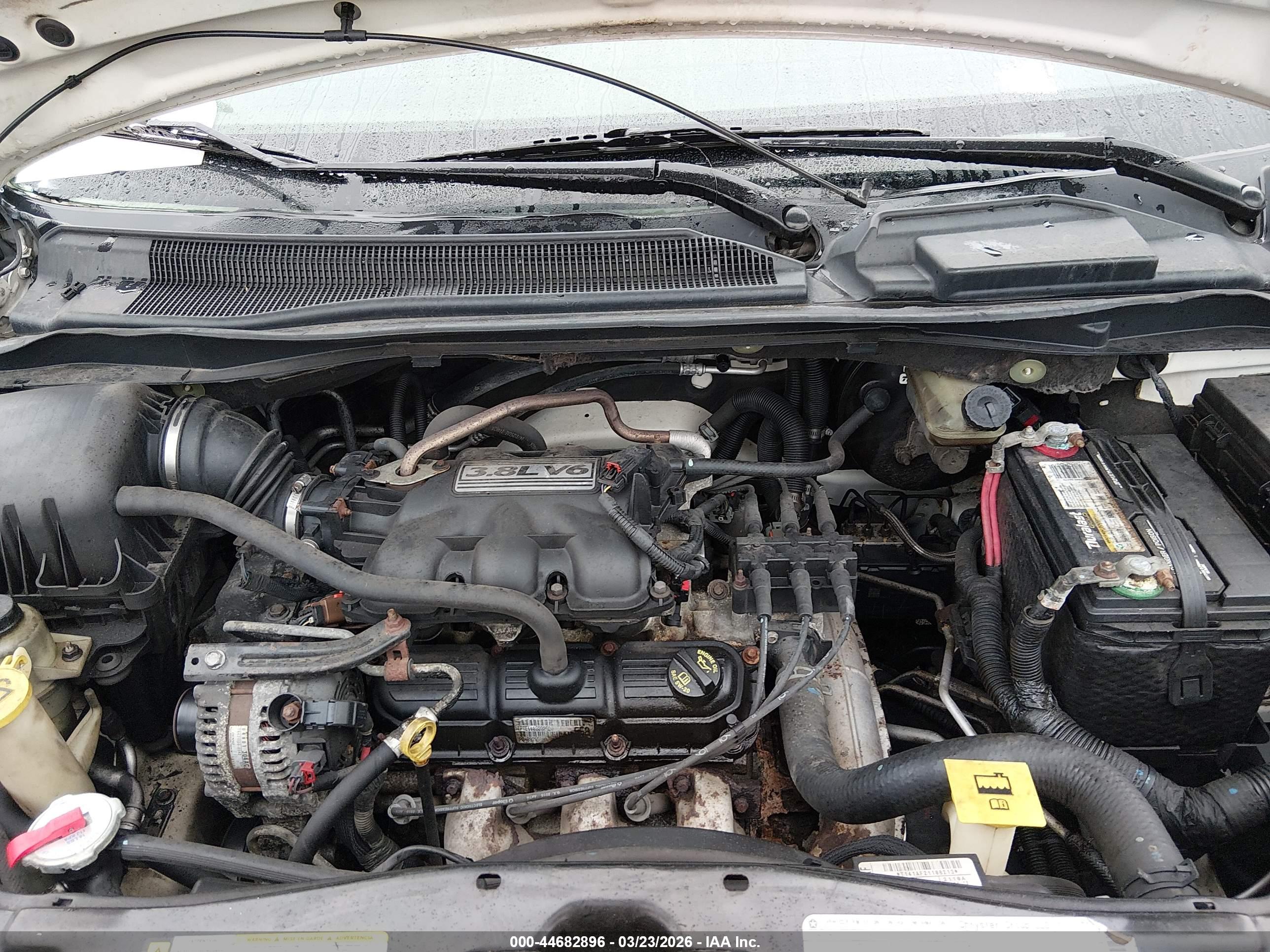 CHRYSLER TOWN image 10