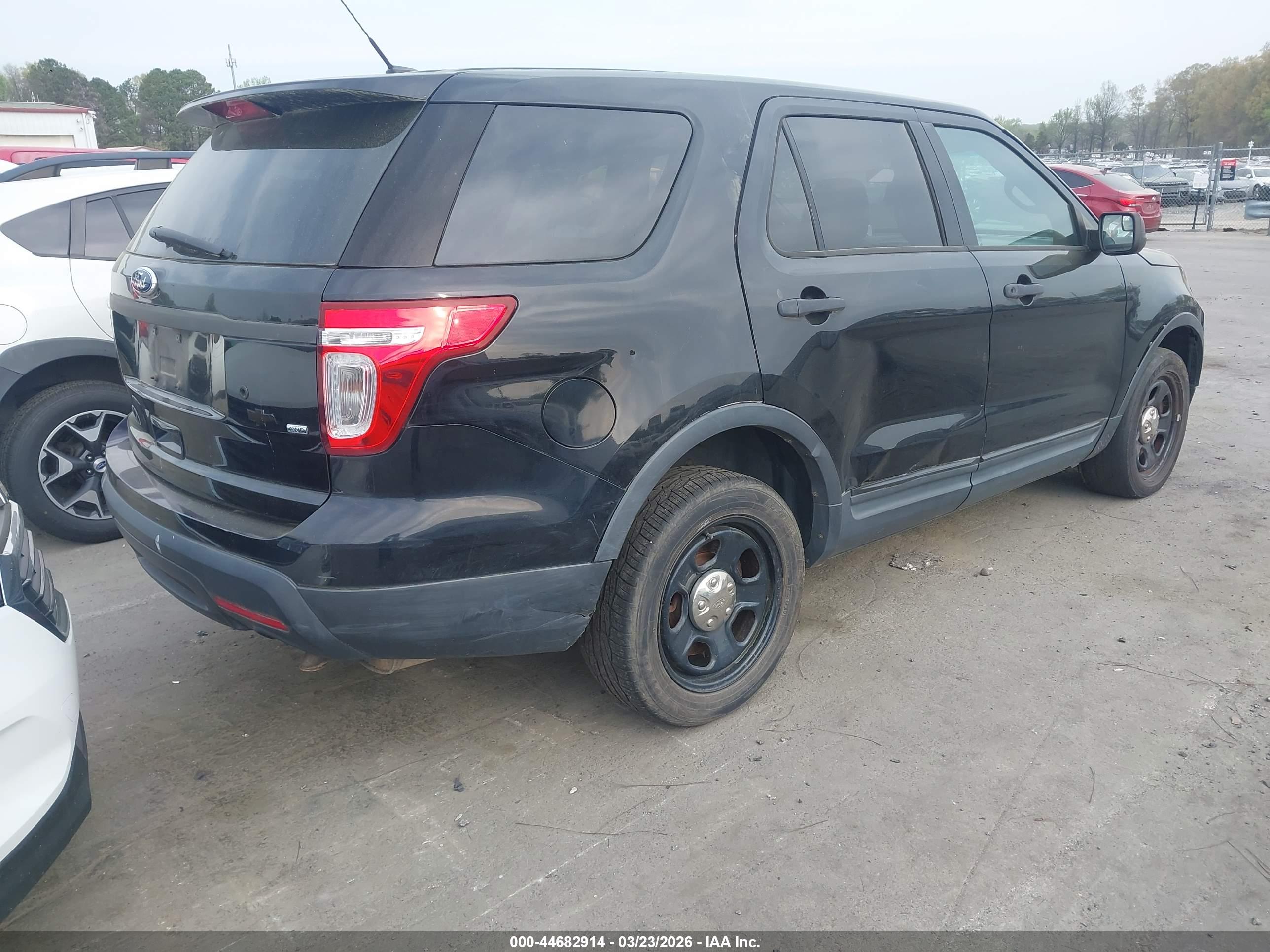 FORD UTILITY image 4