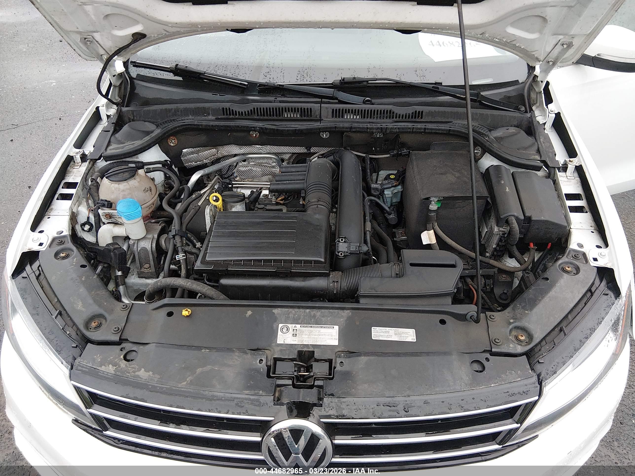 VOLKSWAGEN JETTA image 10