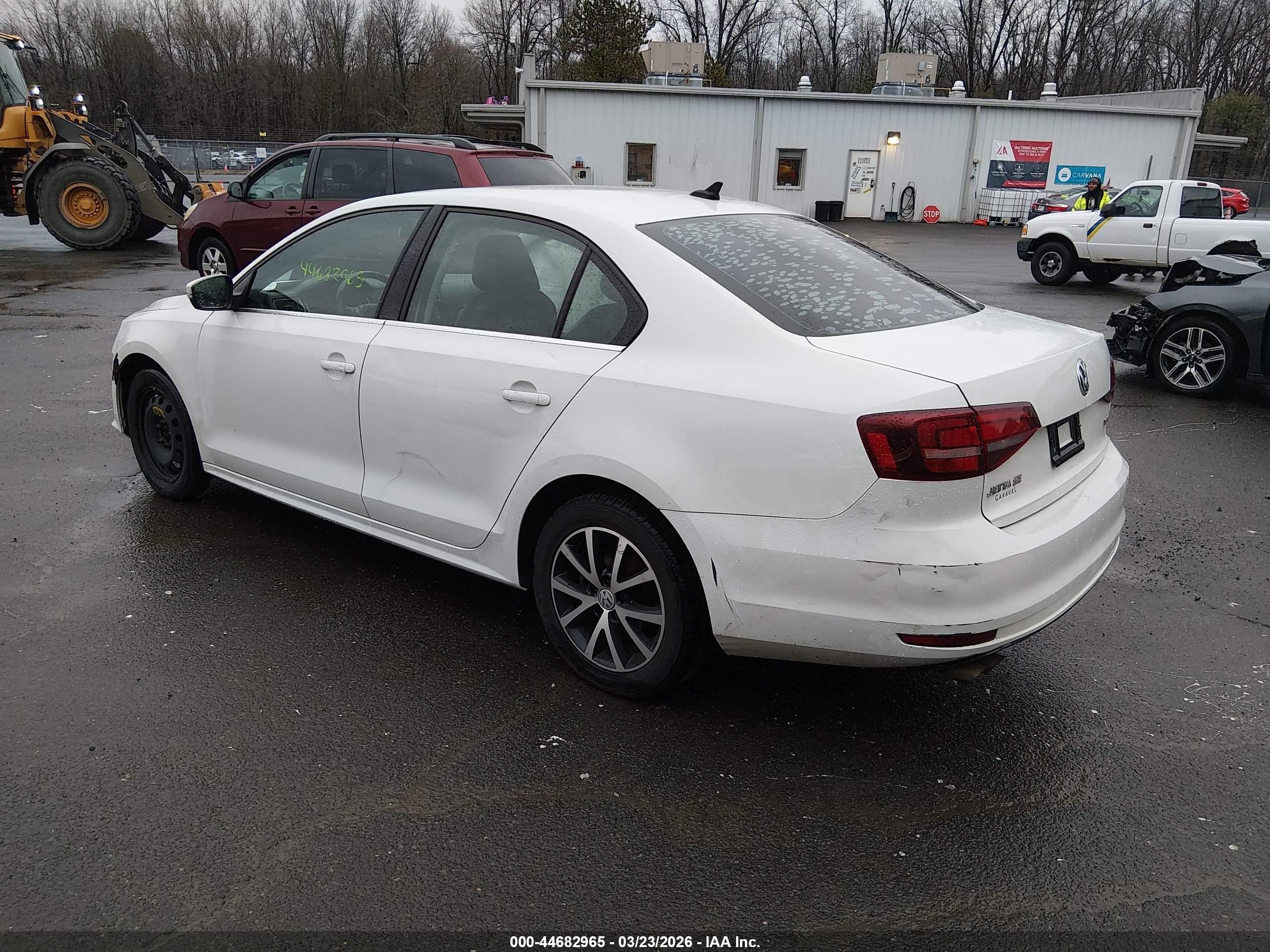 VOLKSWAGEN JETTA image 3