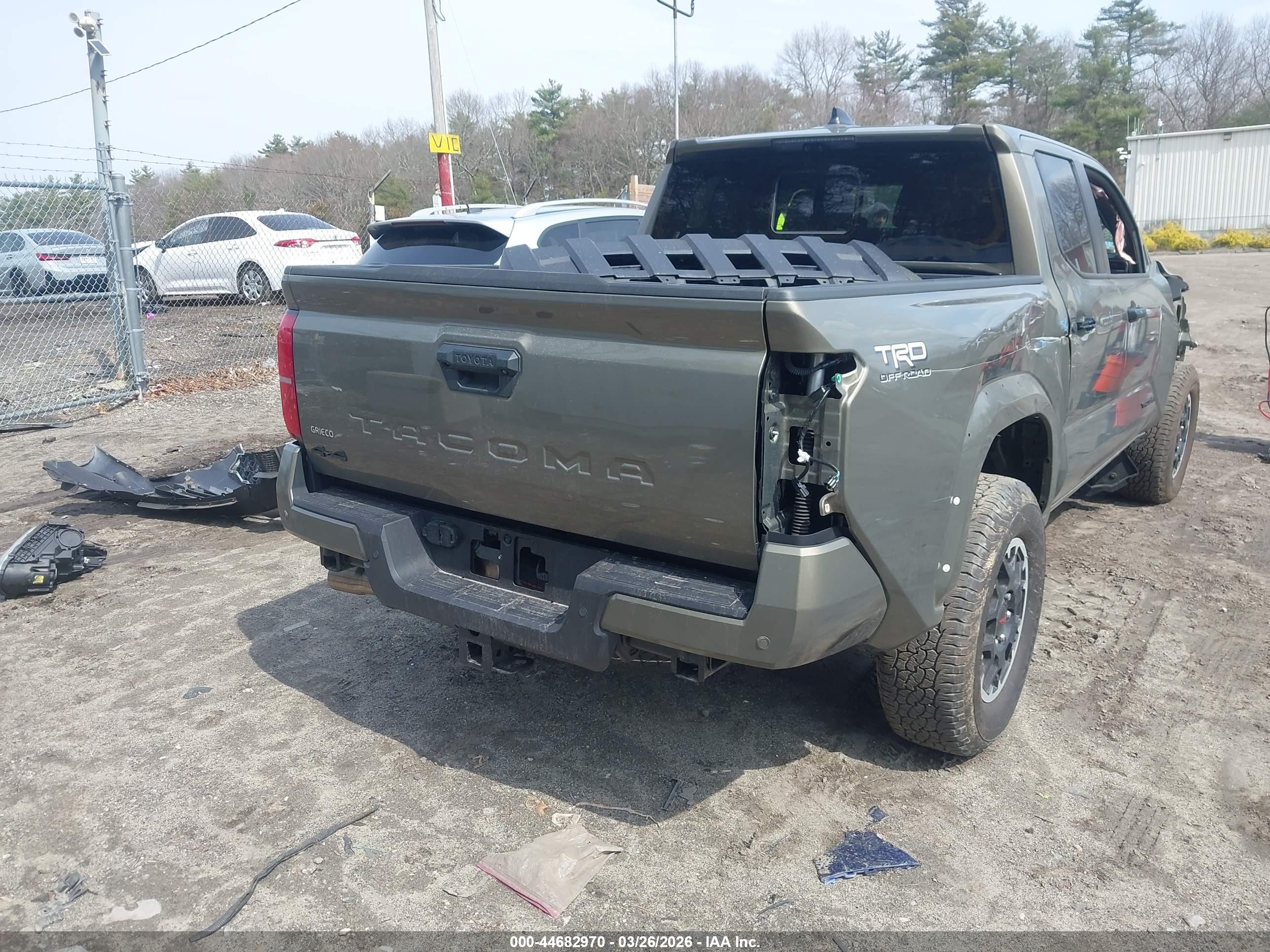 TOYOTA TACOMA image 4