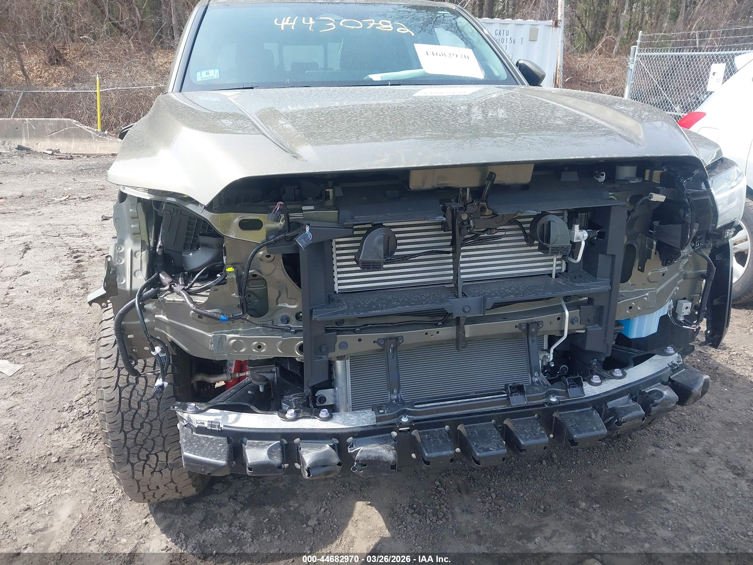 TOYOTA TACOMA image 6