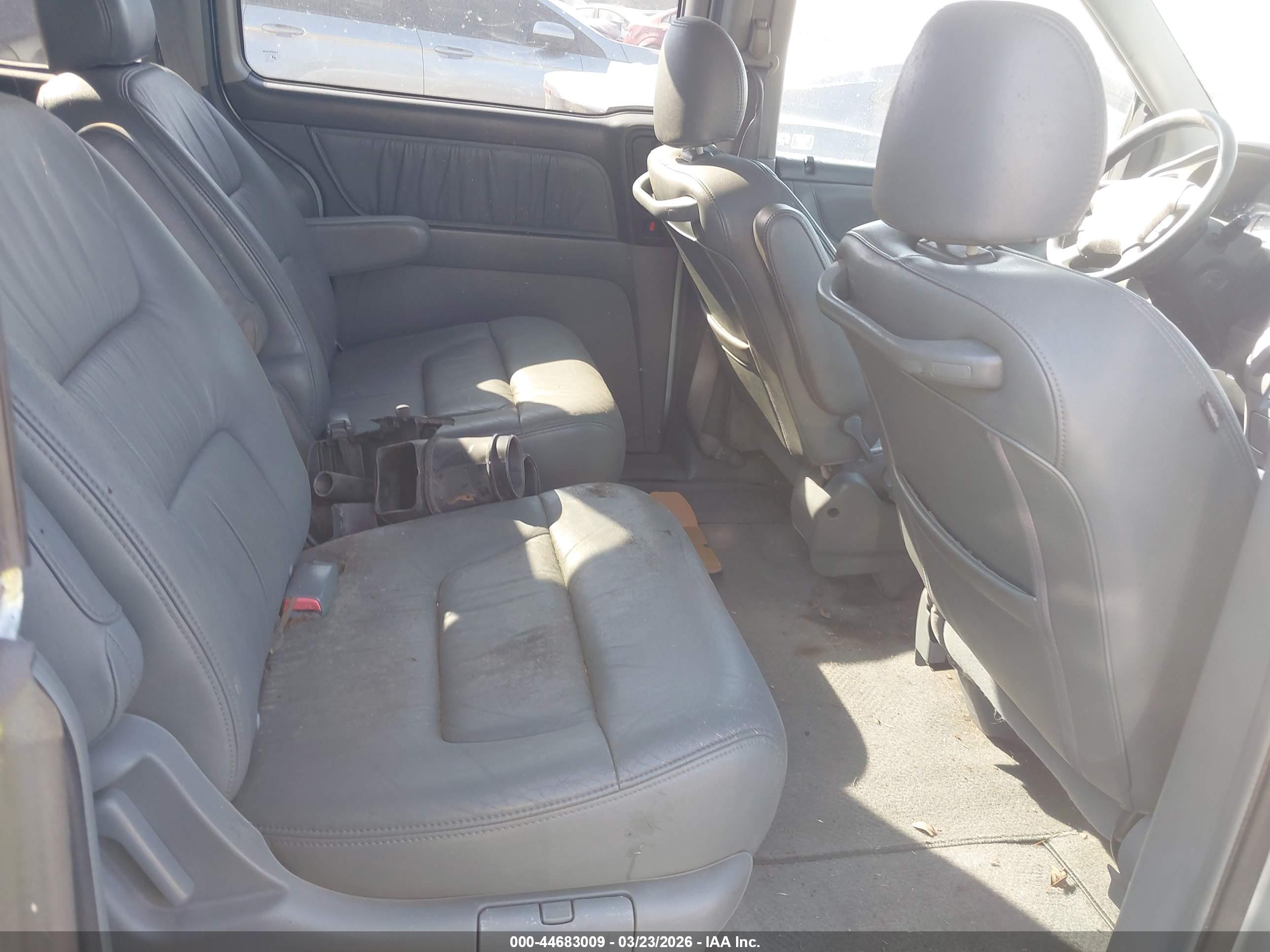 HONDA ODYSSEY image 8