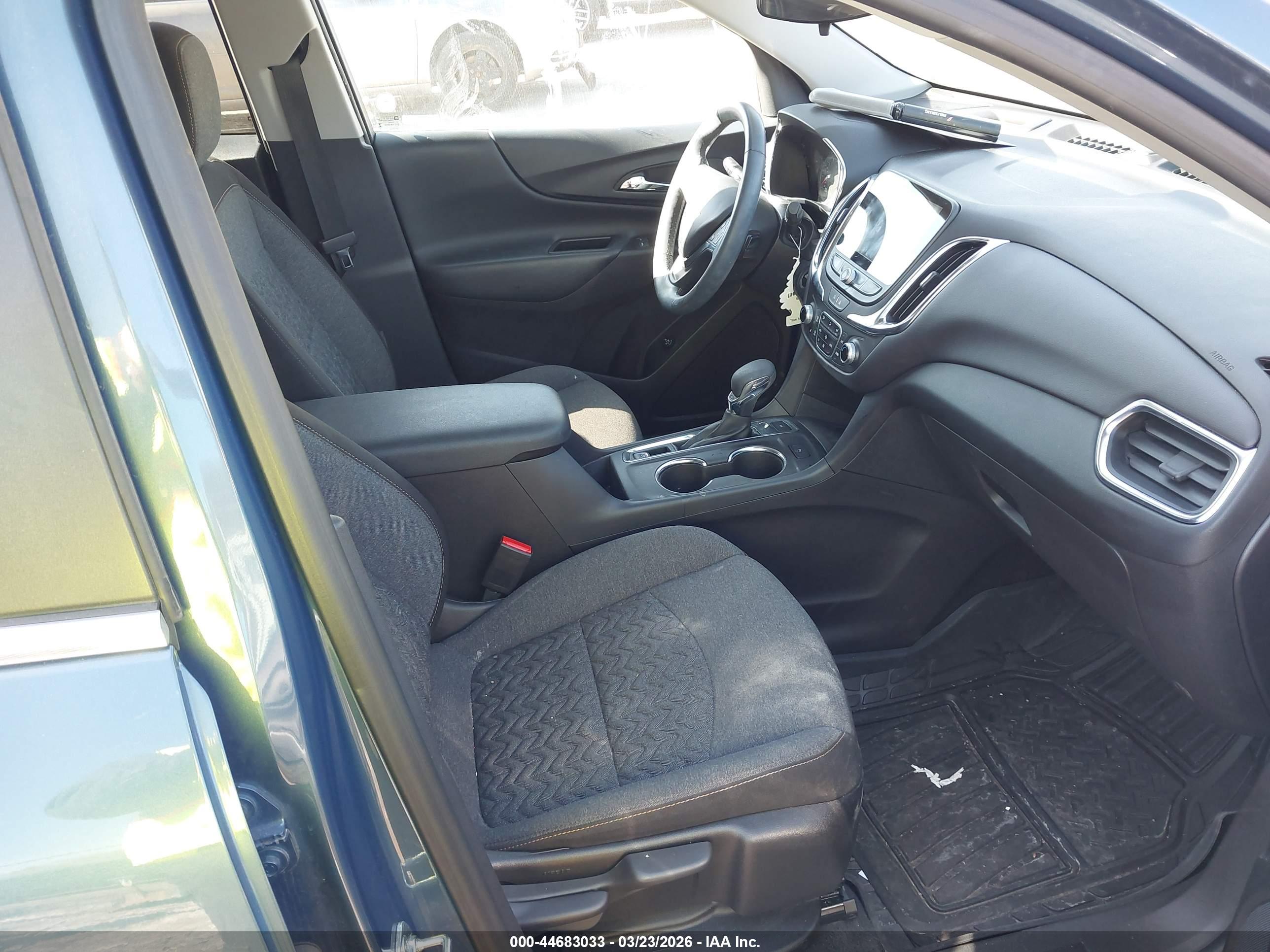 CHEVROLET EQUINOX image 5