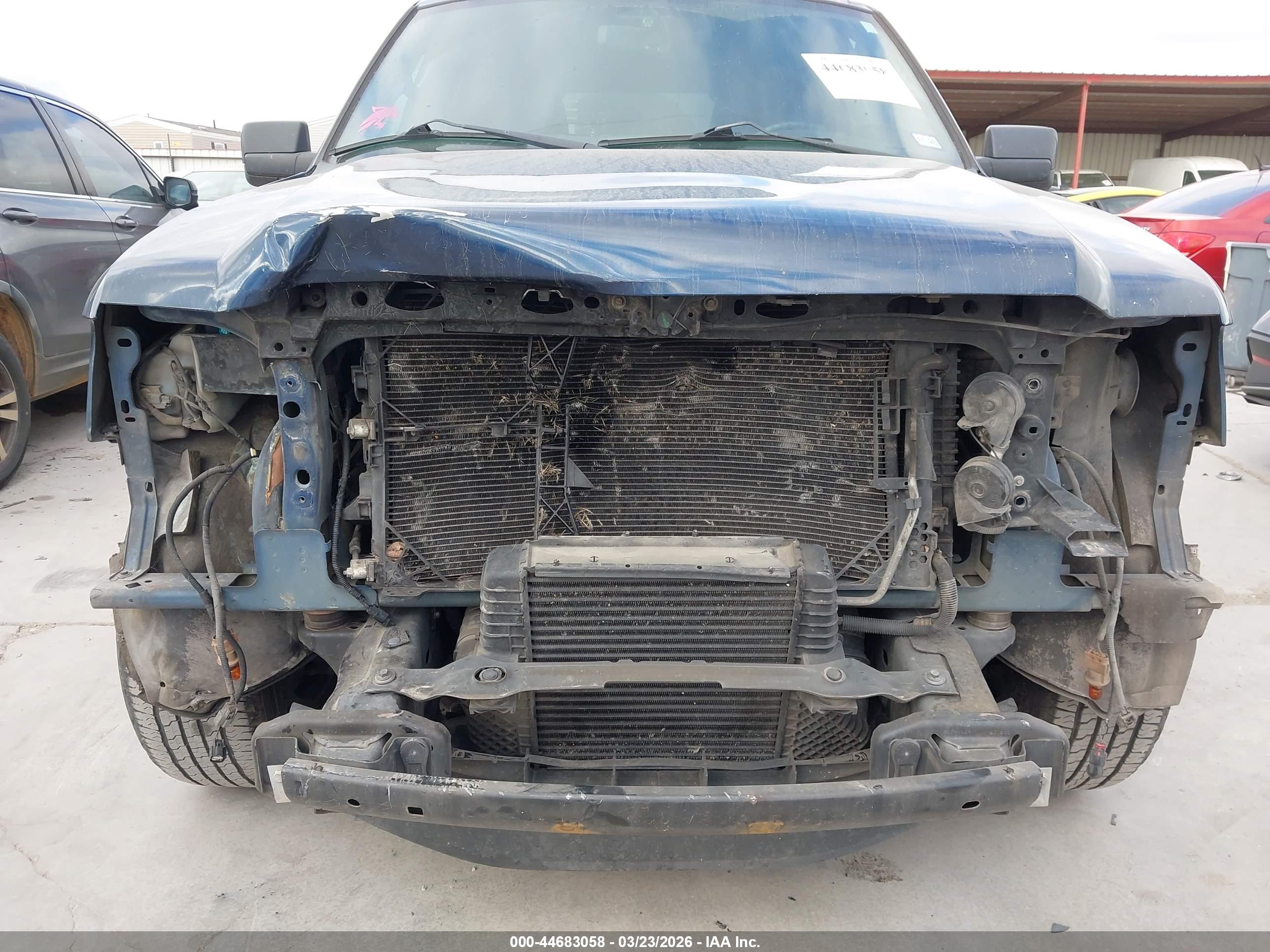FORD EXPEDITION image 6