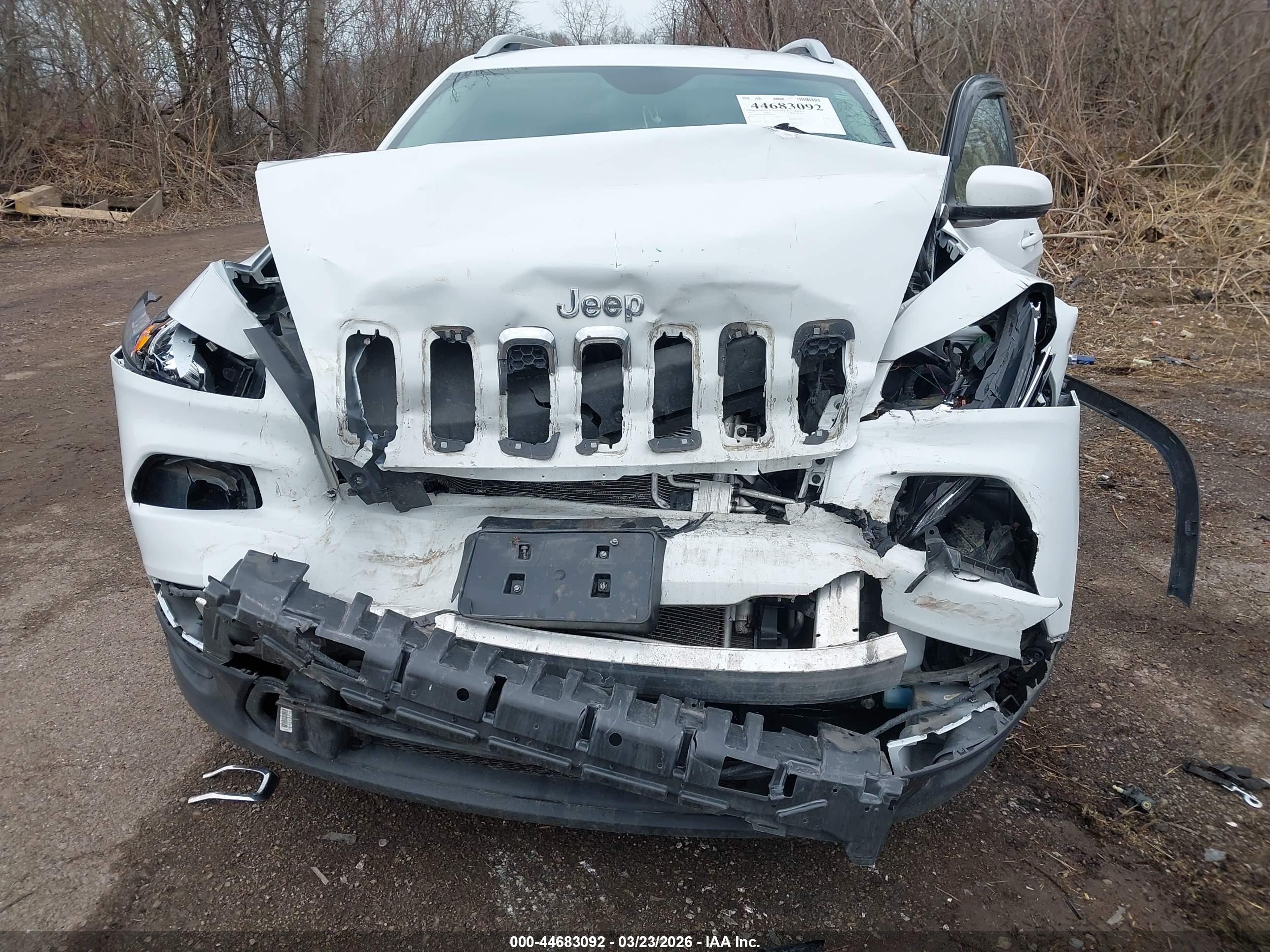 JEEP CHEROKEE image 6