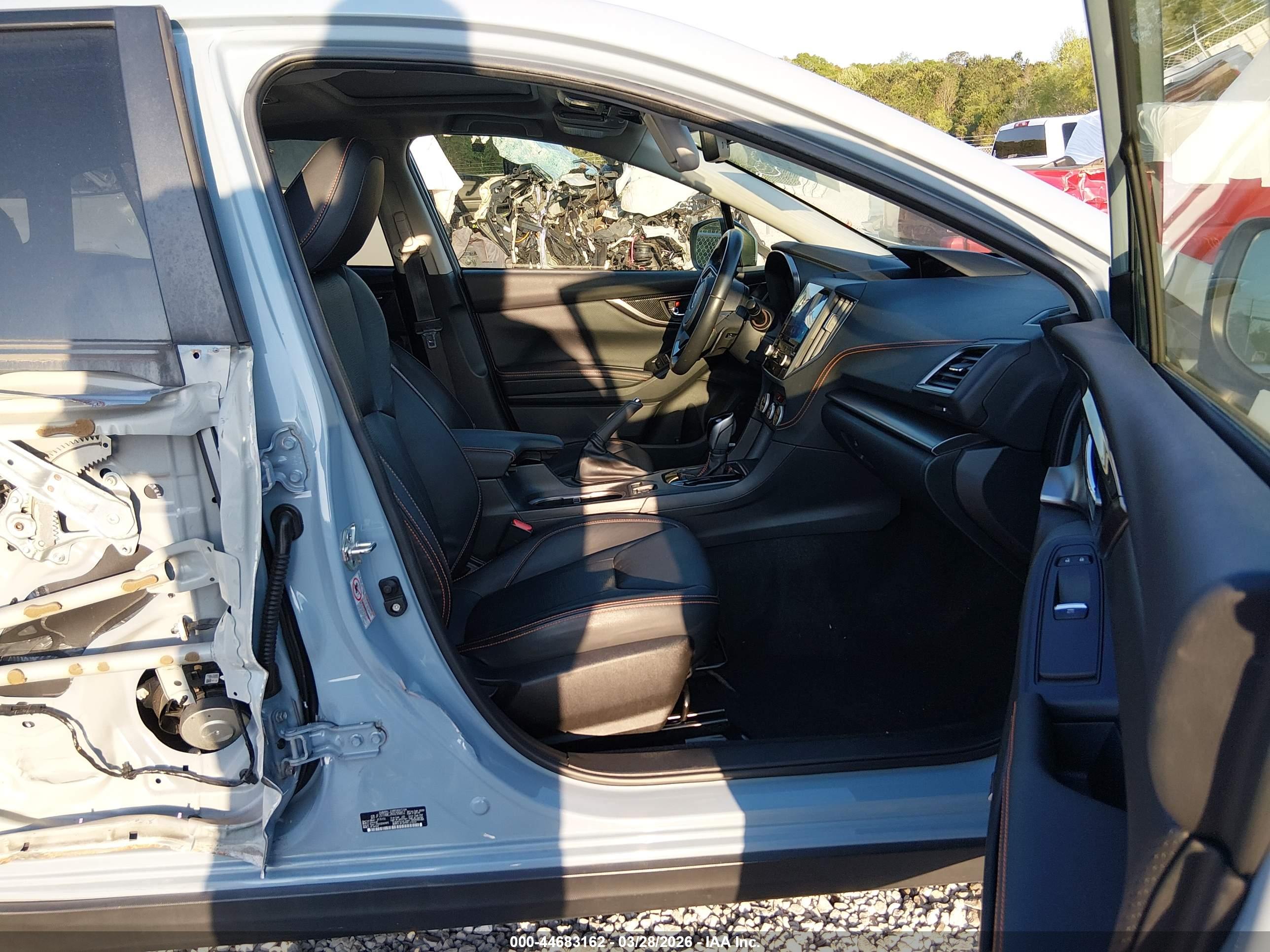 SUBARU CROSSTREK image 5