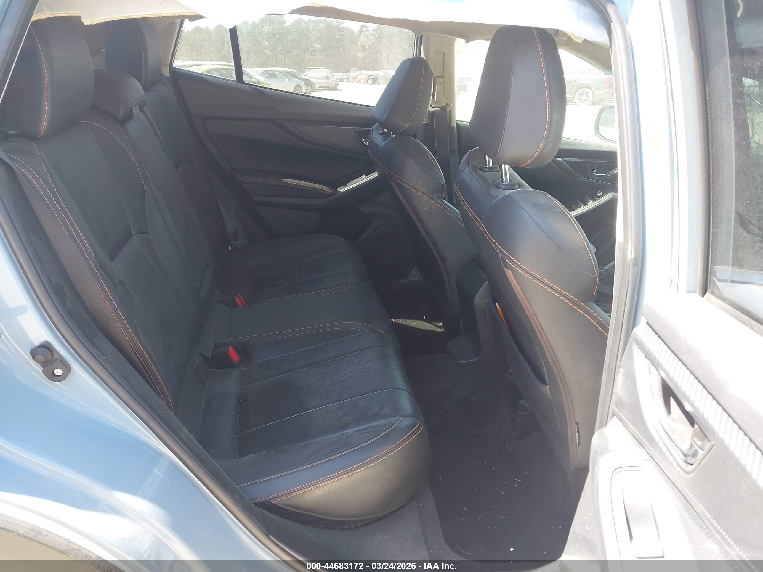 SUBARU CROSSTREK image 8