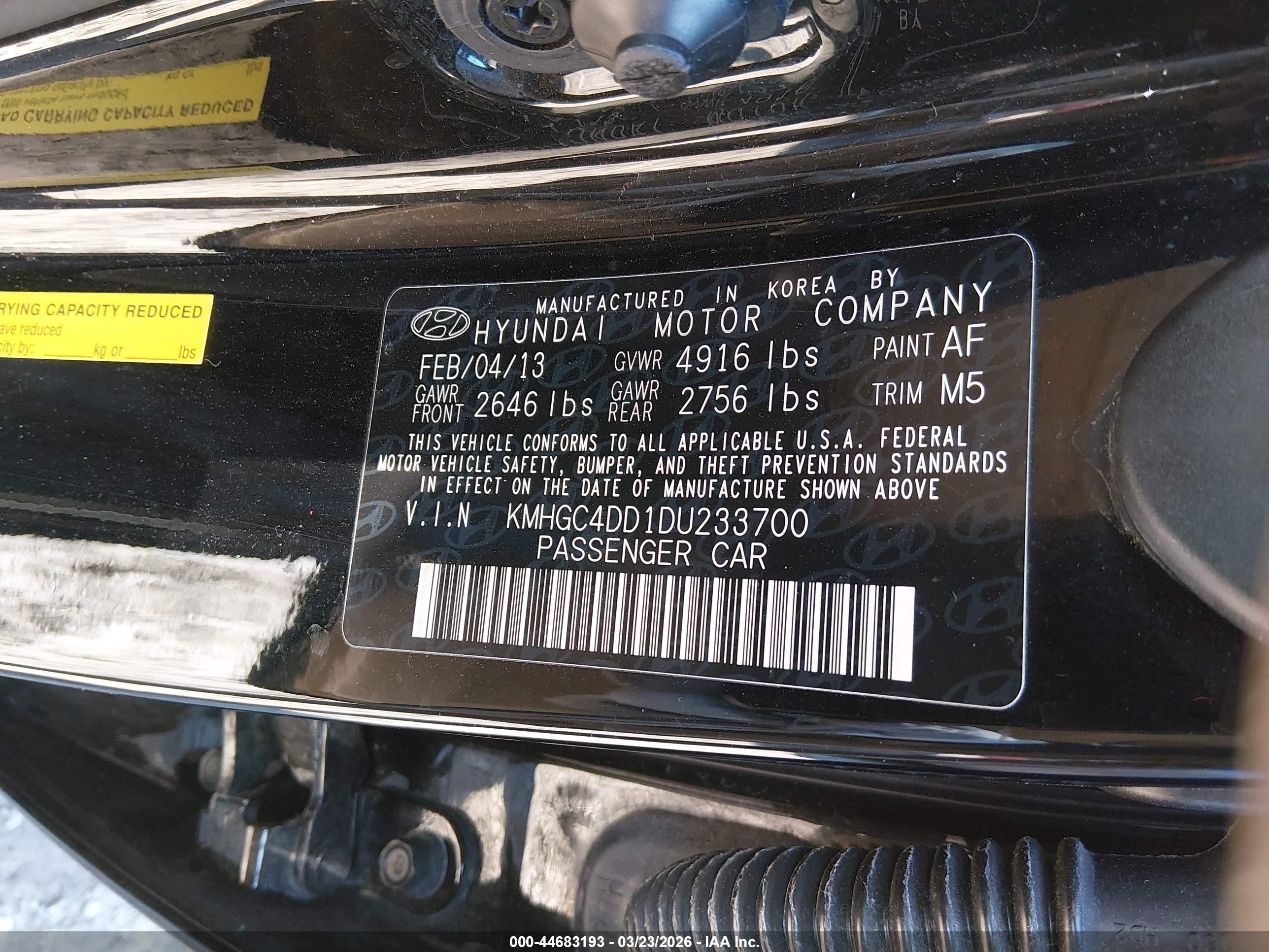 HYUNDAI GENESIS image 9