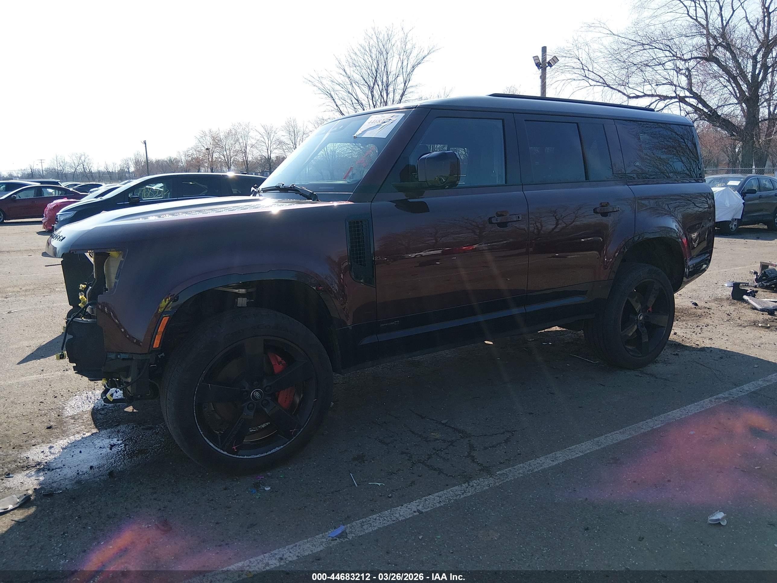 LAND ROVER image 2