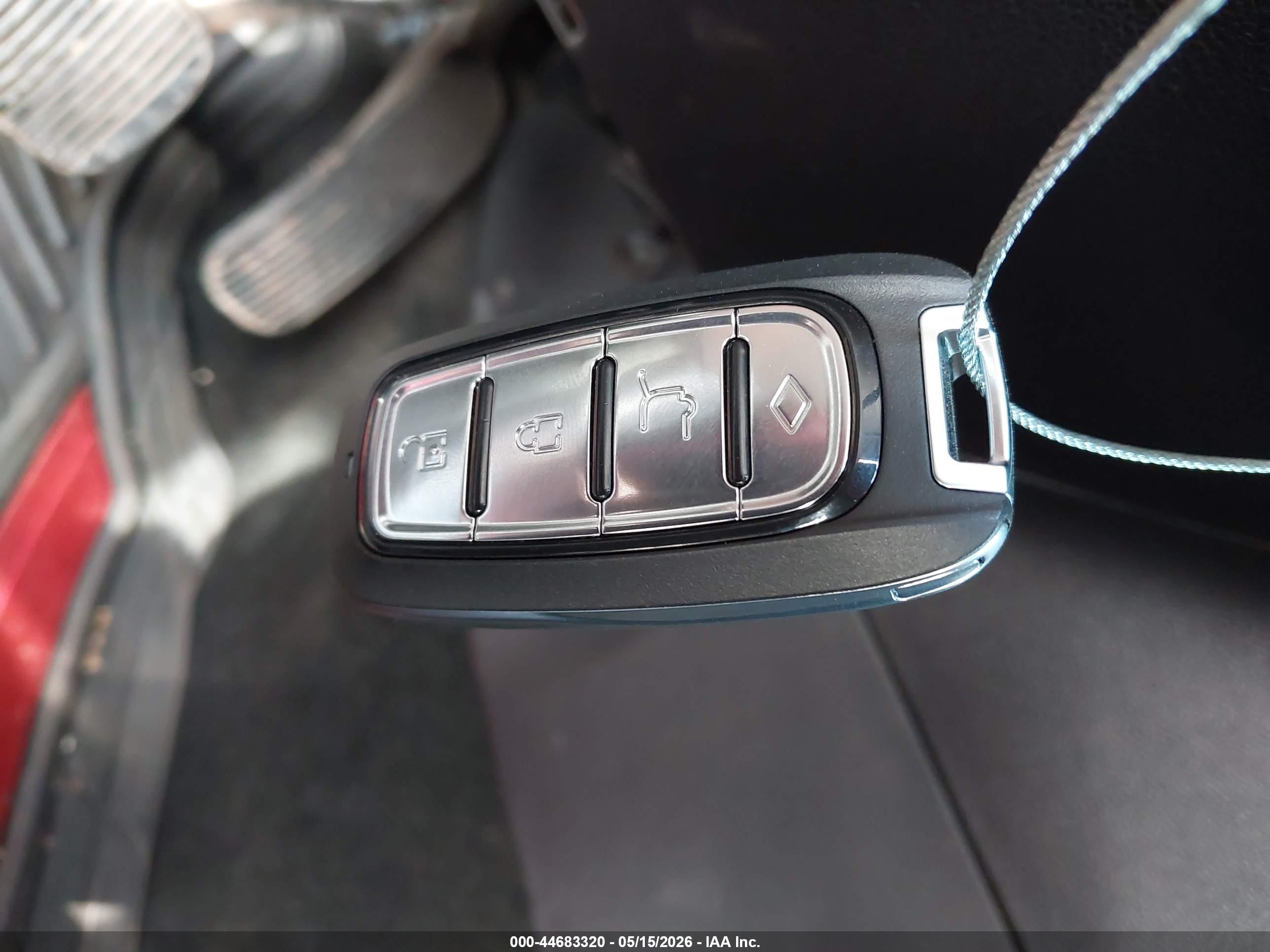 FORD EXPLORER image 11