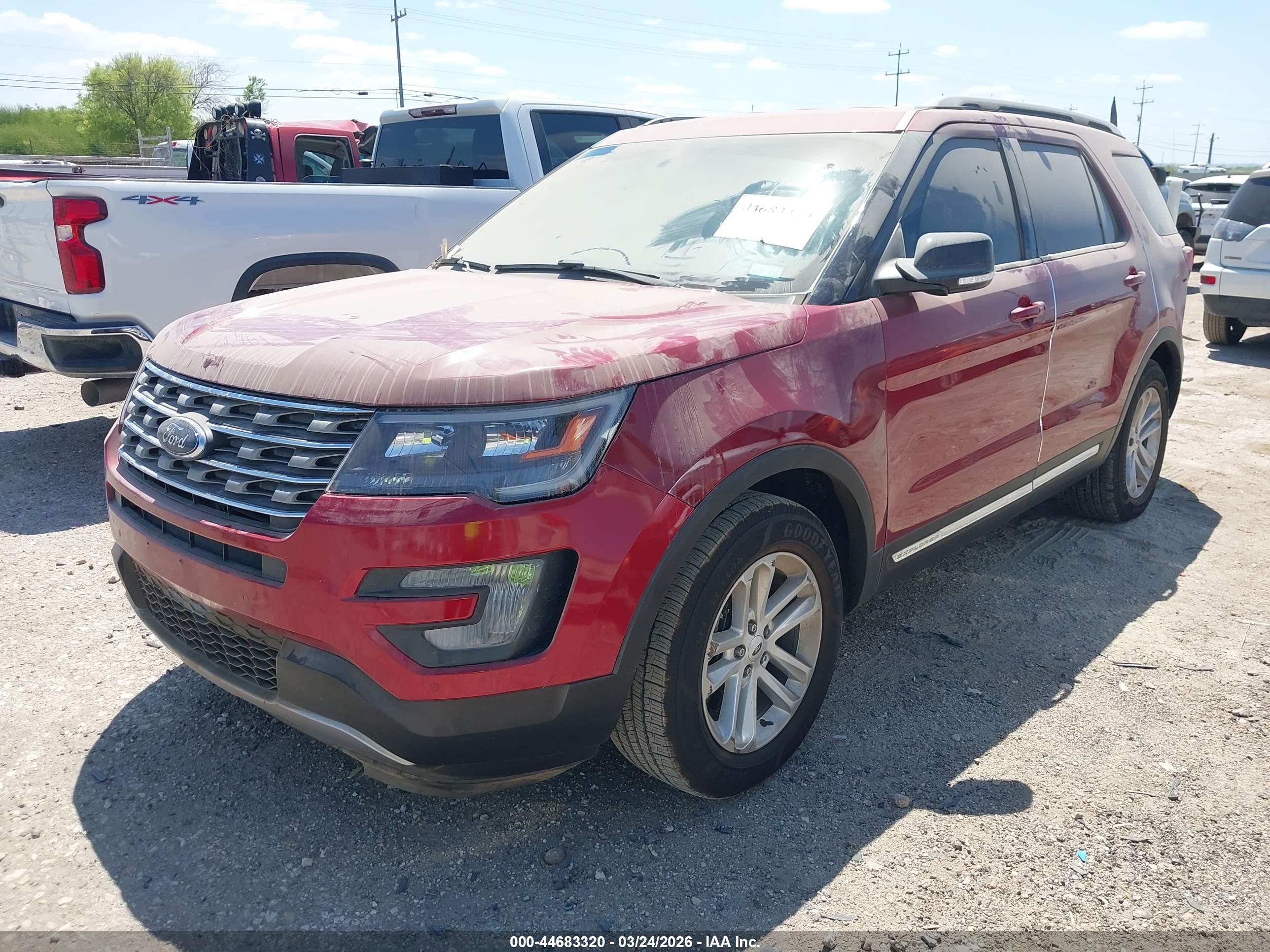 FORD EXPLORER image 2