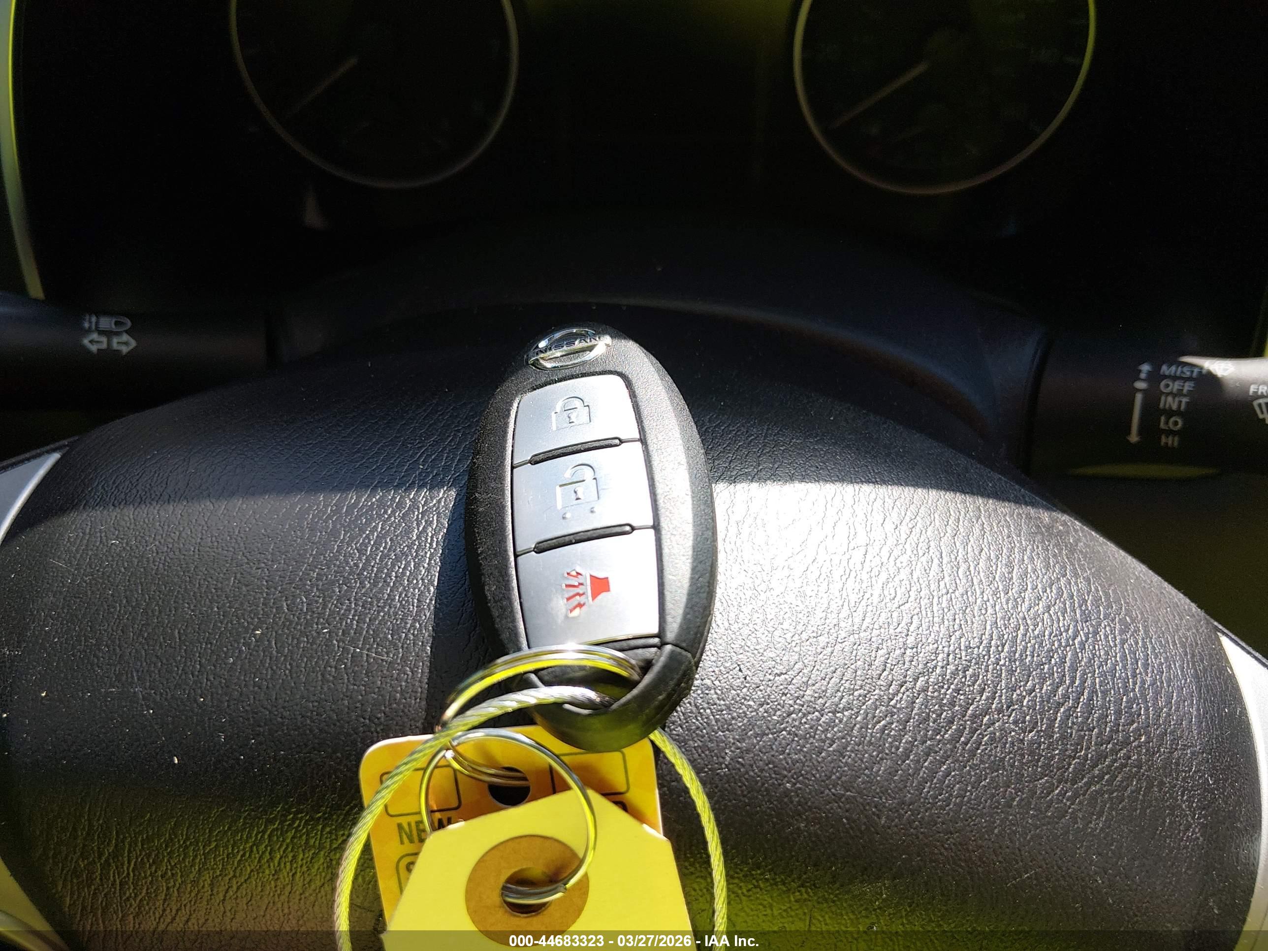 NISSAN MURANO image 11
