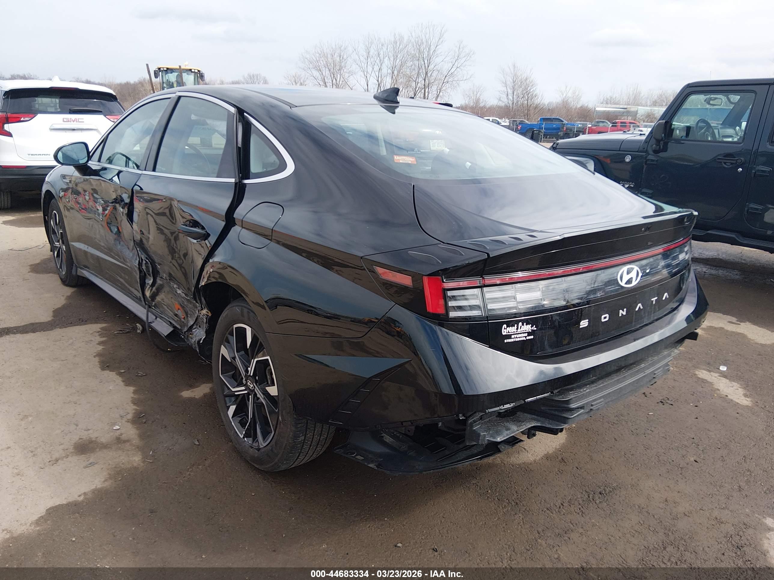 HYUNDAI SONATA image 3