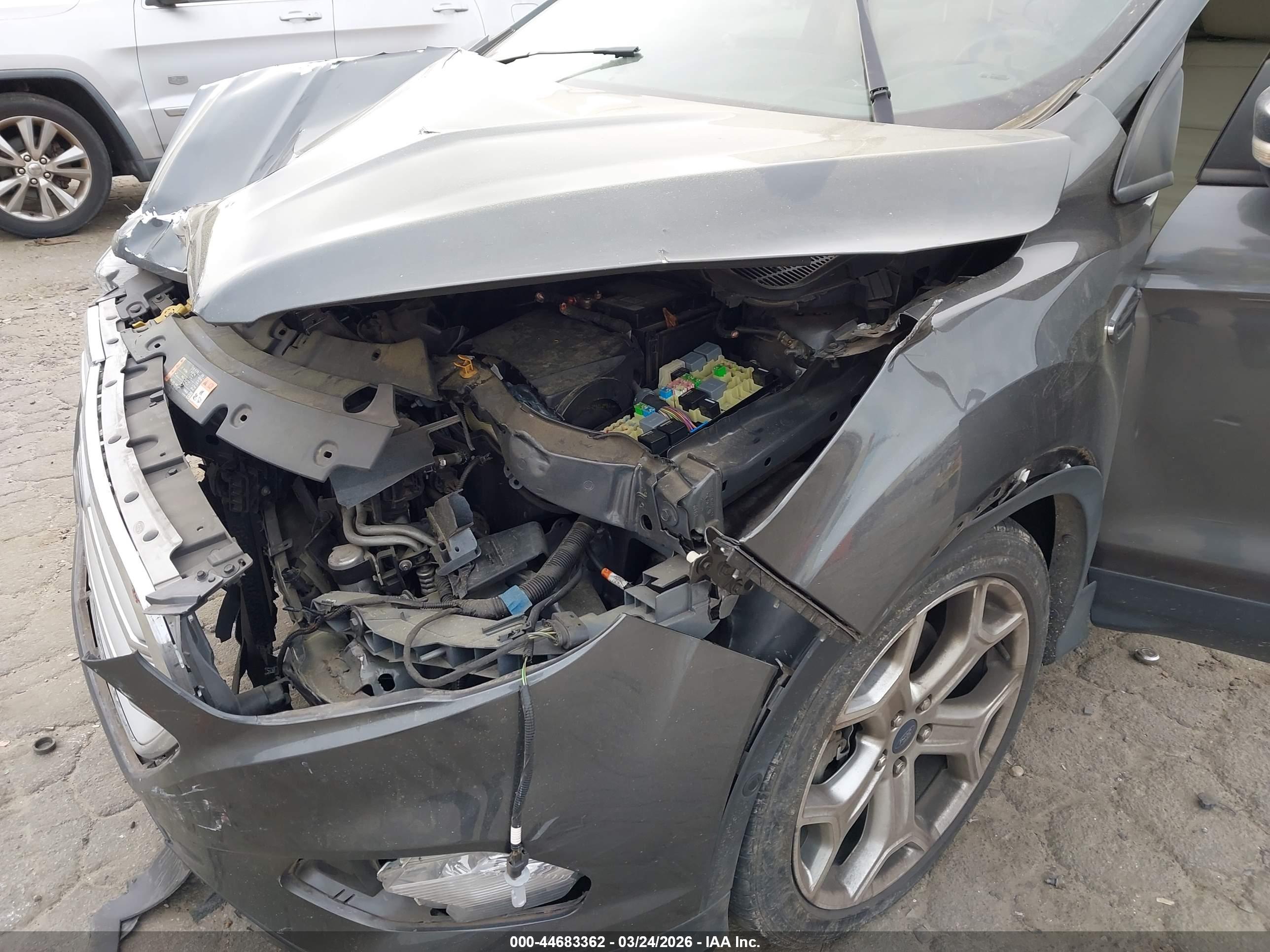 FORD ESCAPE image 6