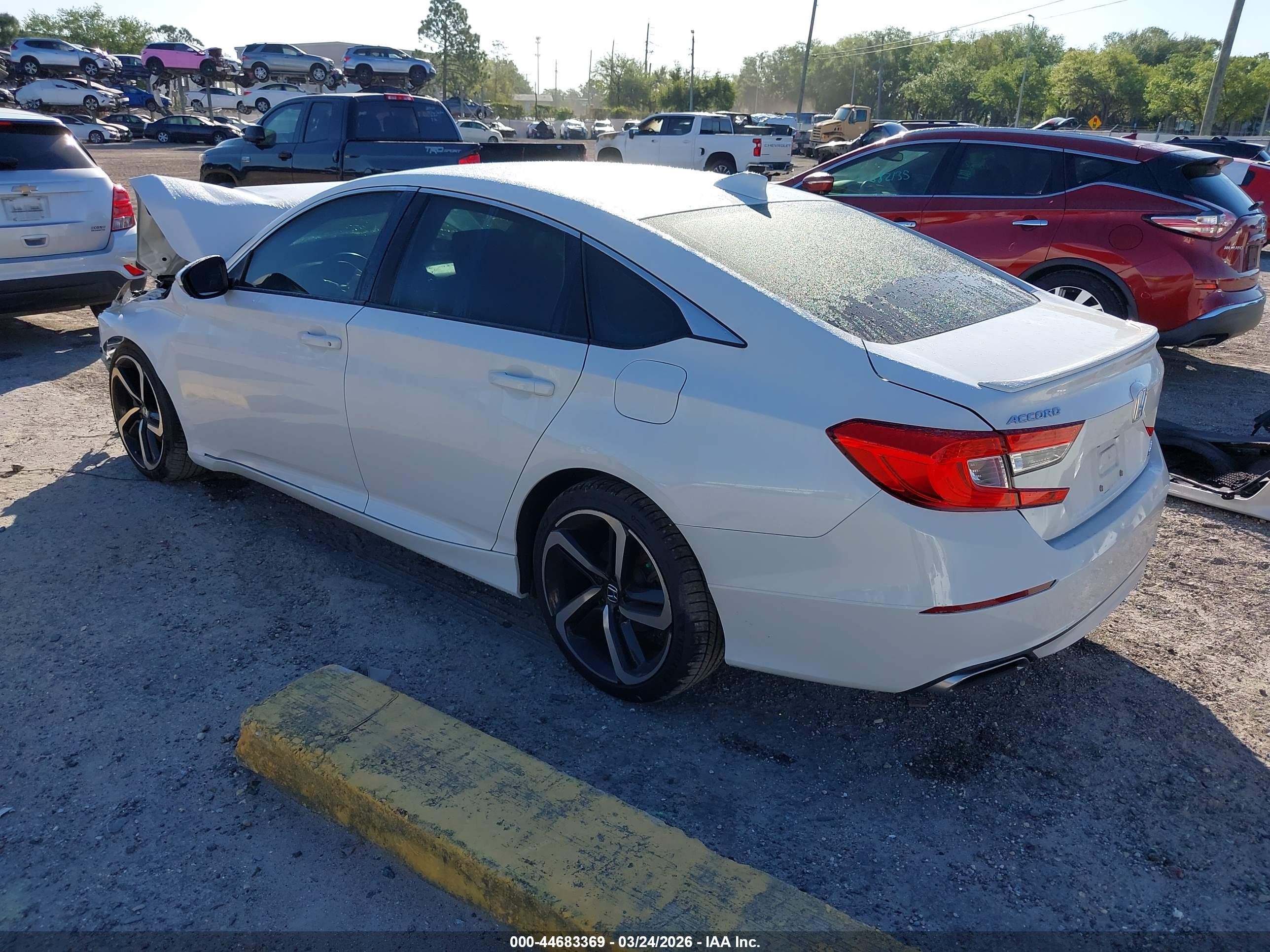 HONDA ACCORD image 3