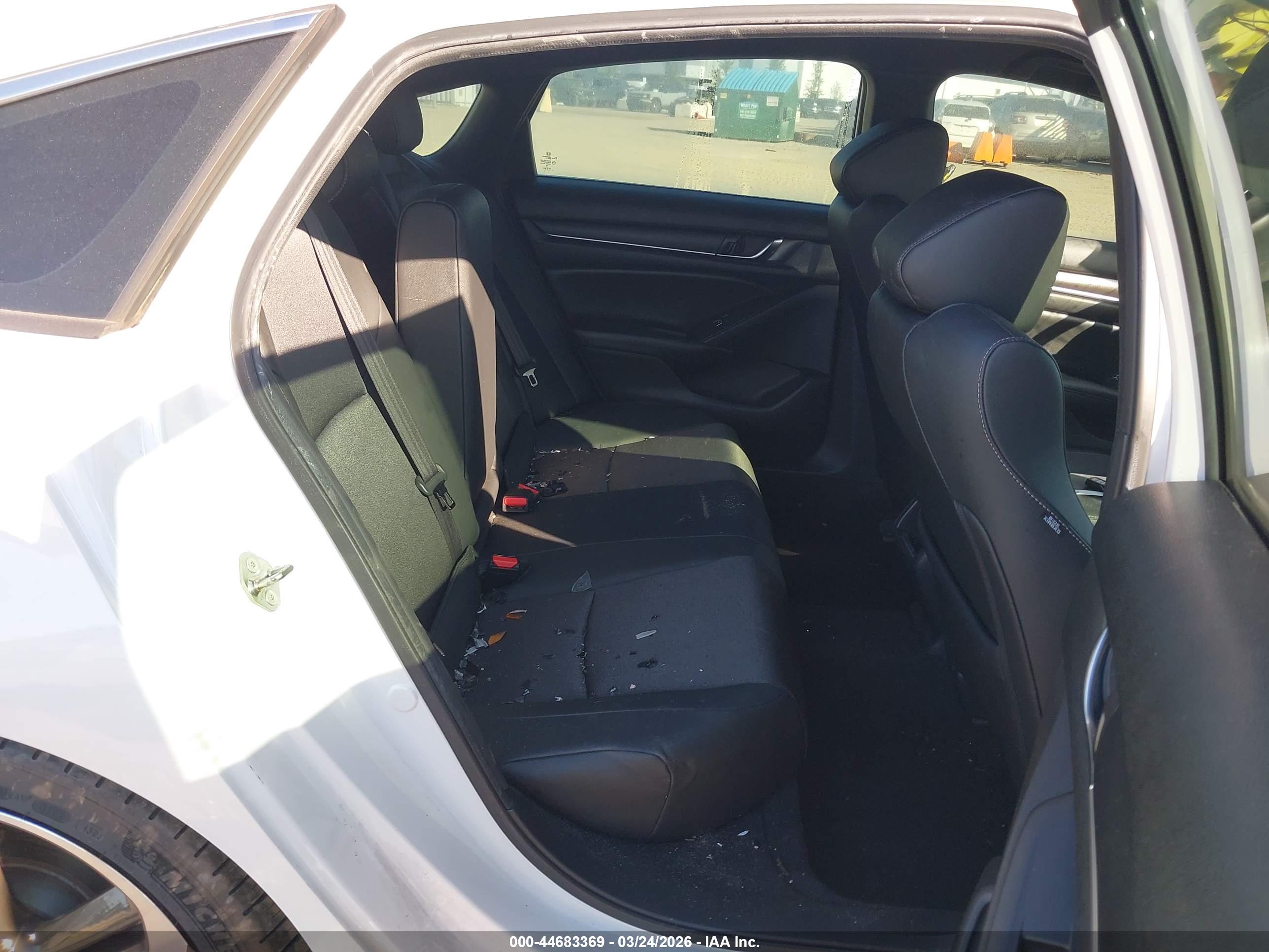 HONDA ACCORD image 8