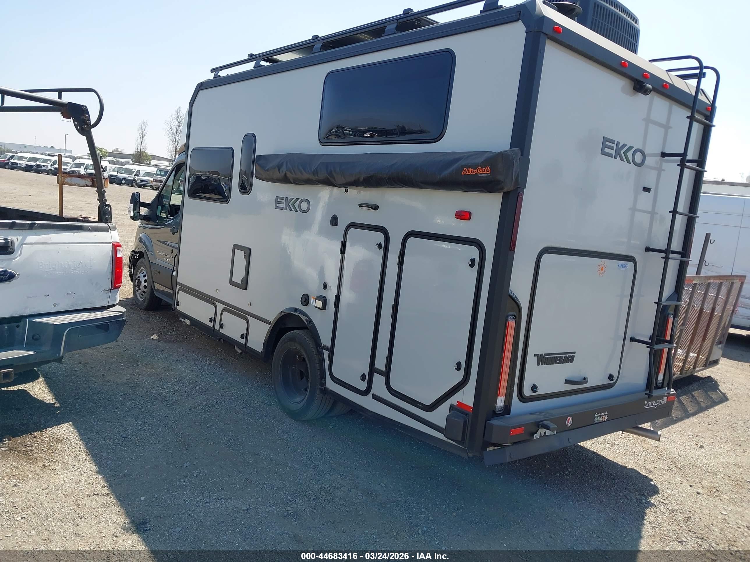 FORD TRANSIT-350 image 3