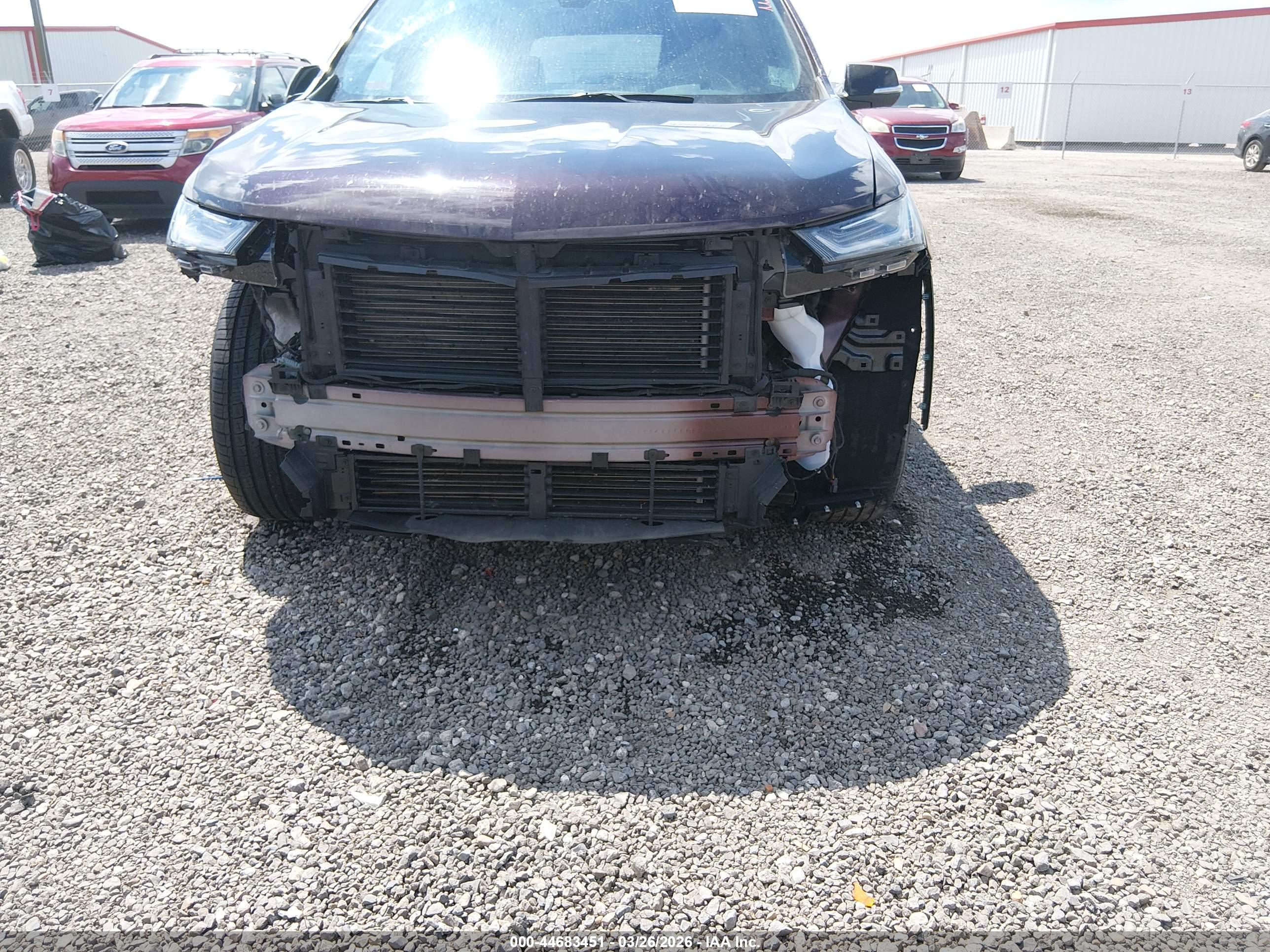 CHEVROLET TRAVERSE image 6