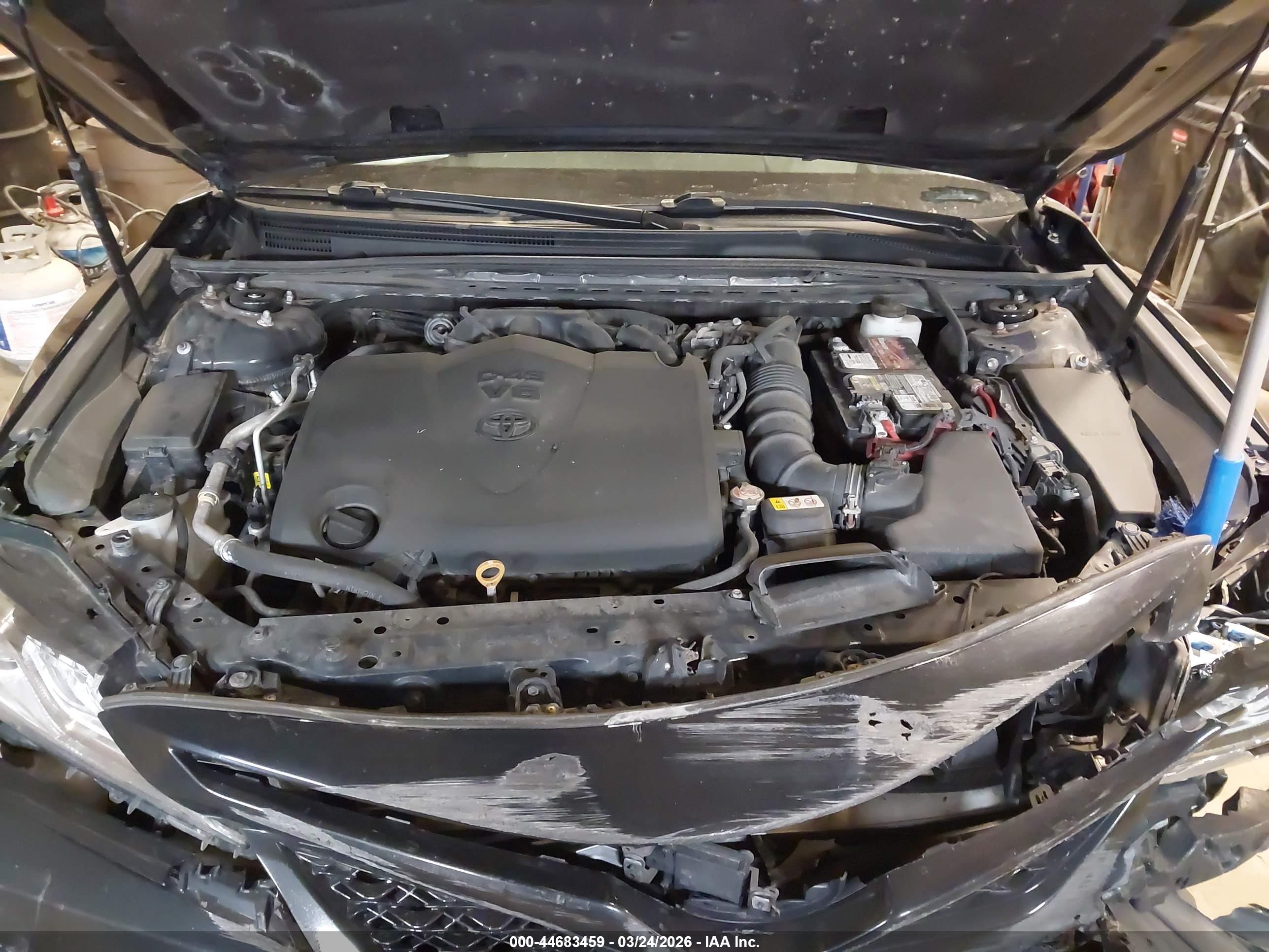 TOYOTA CAMRY image 10