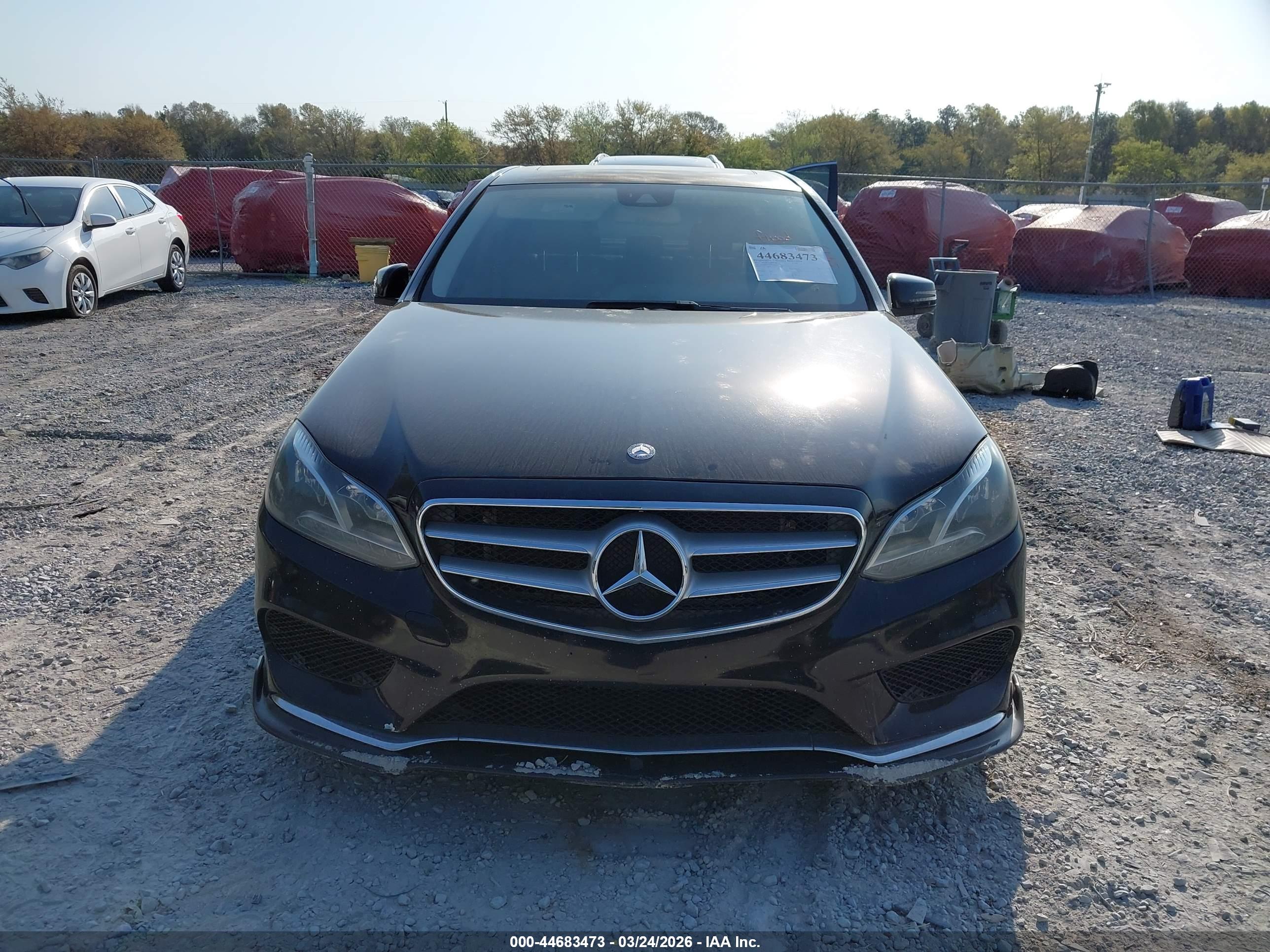 MERCEDES-BENZ E image 6