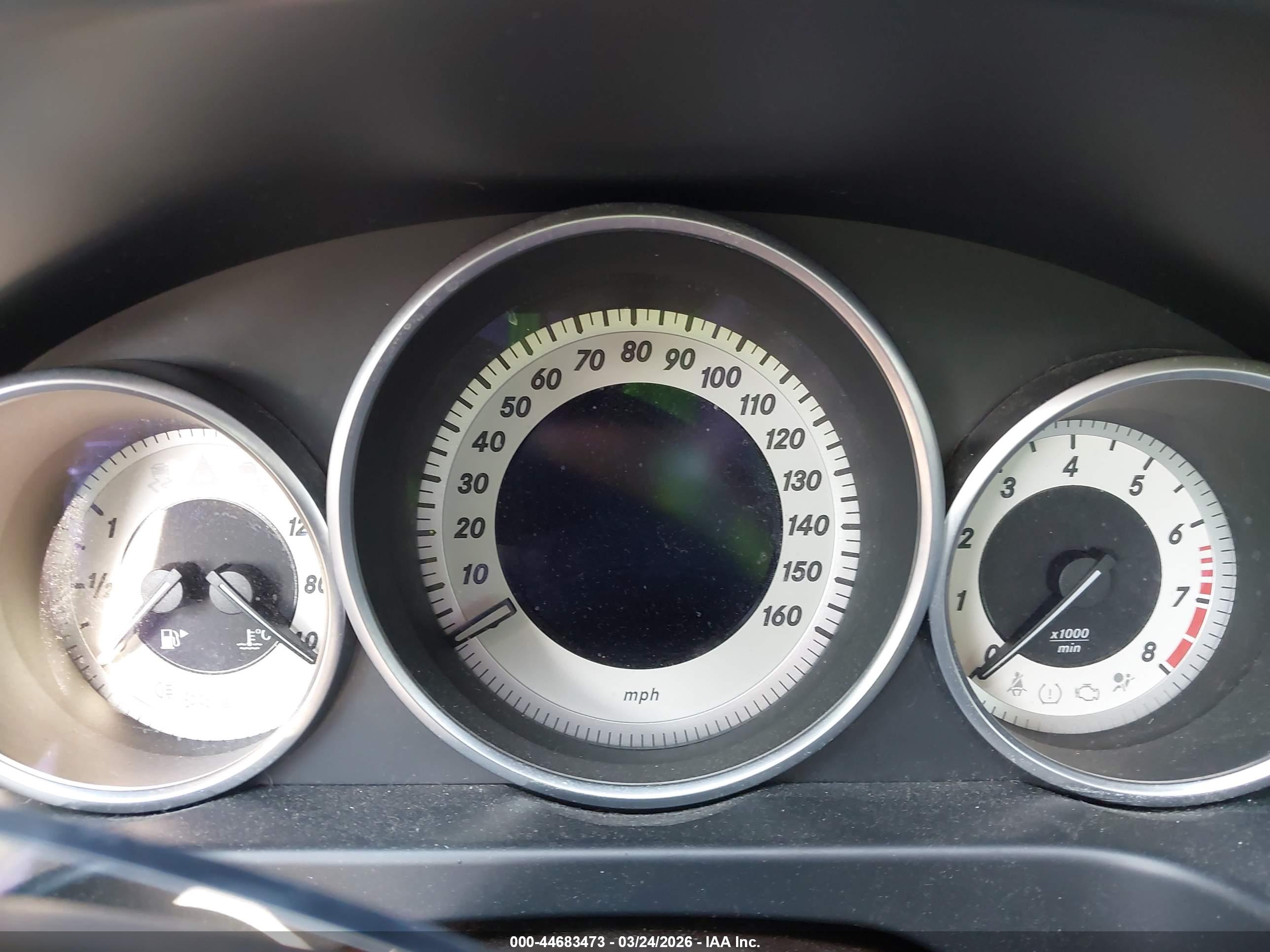 MERCEDES-BENZ E image 7