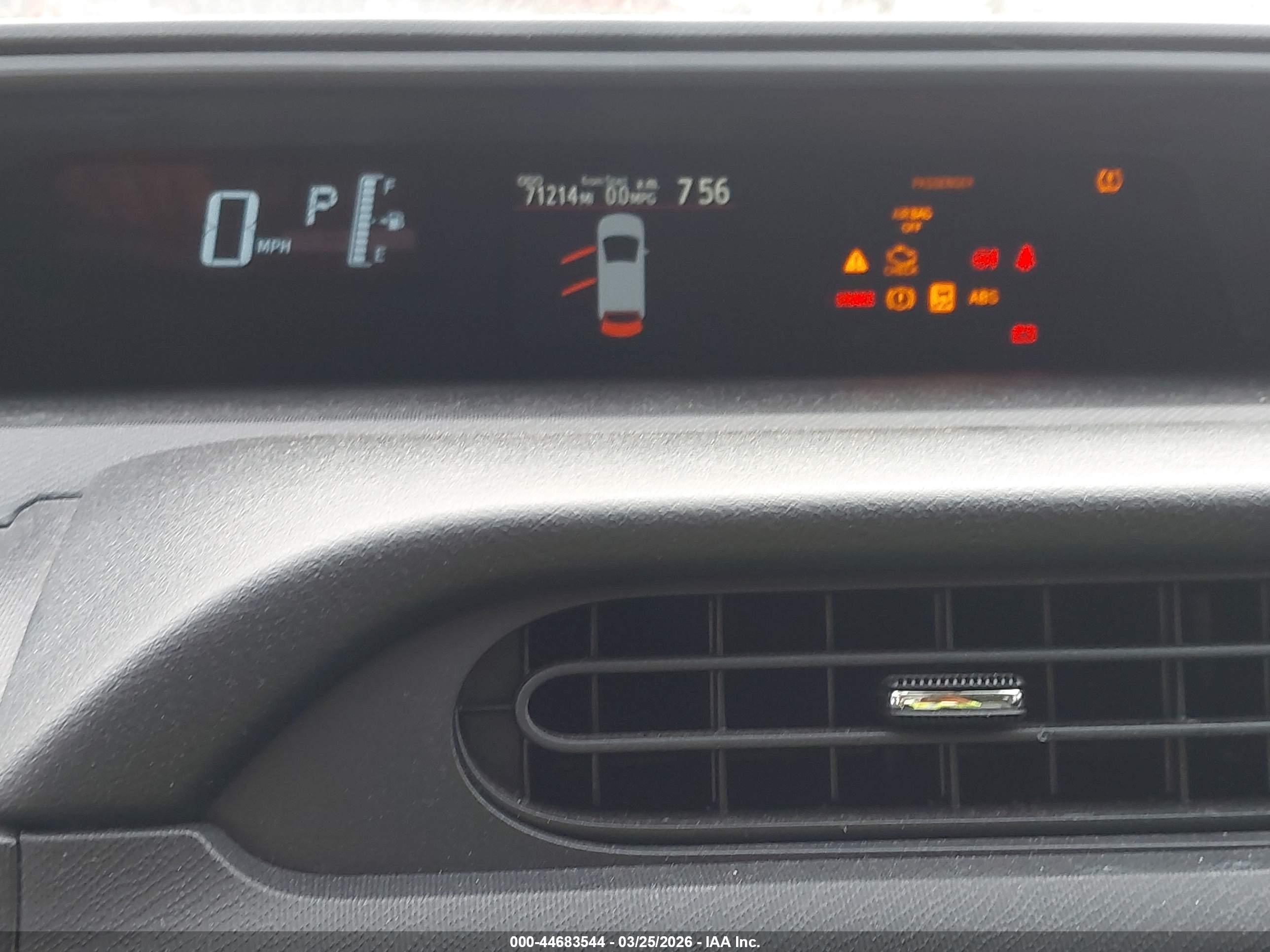 TOYOTA PRIUS image 7