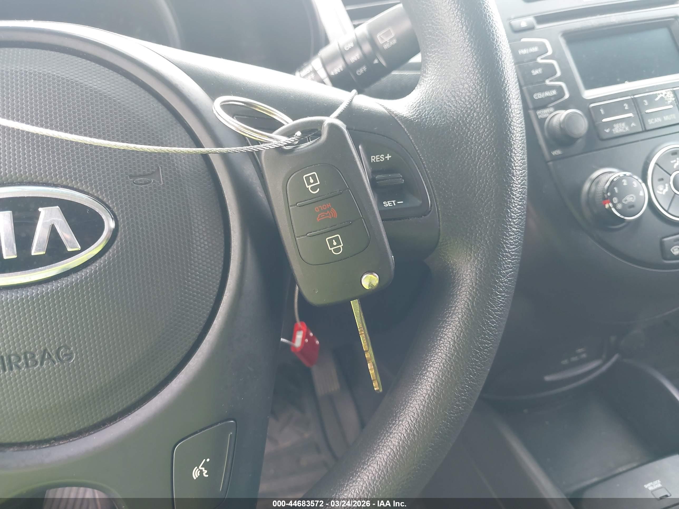 KIA SOUL image 11