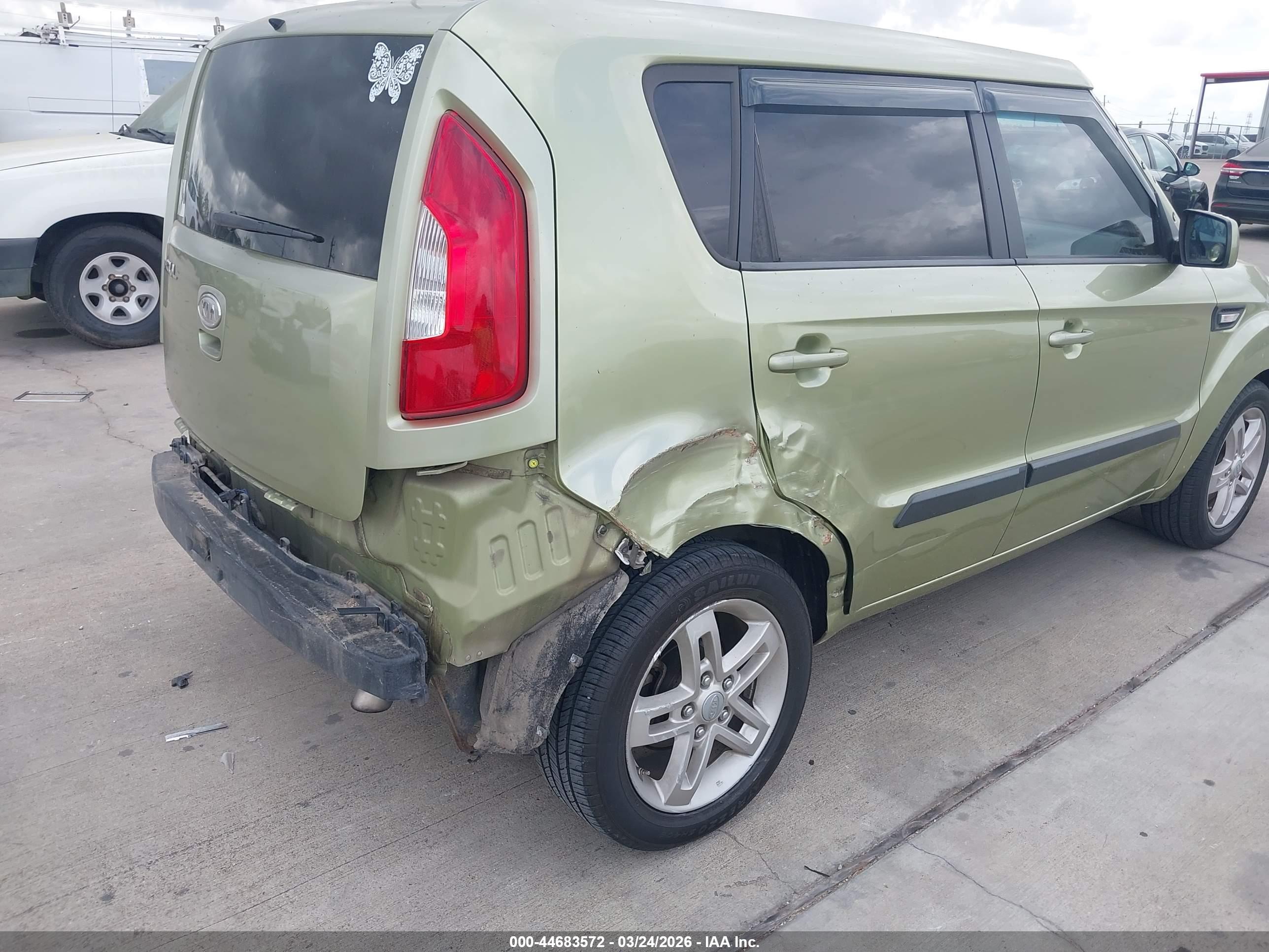 KIA SOUL image 6