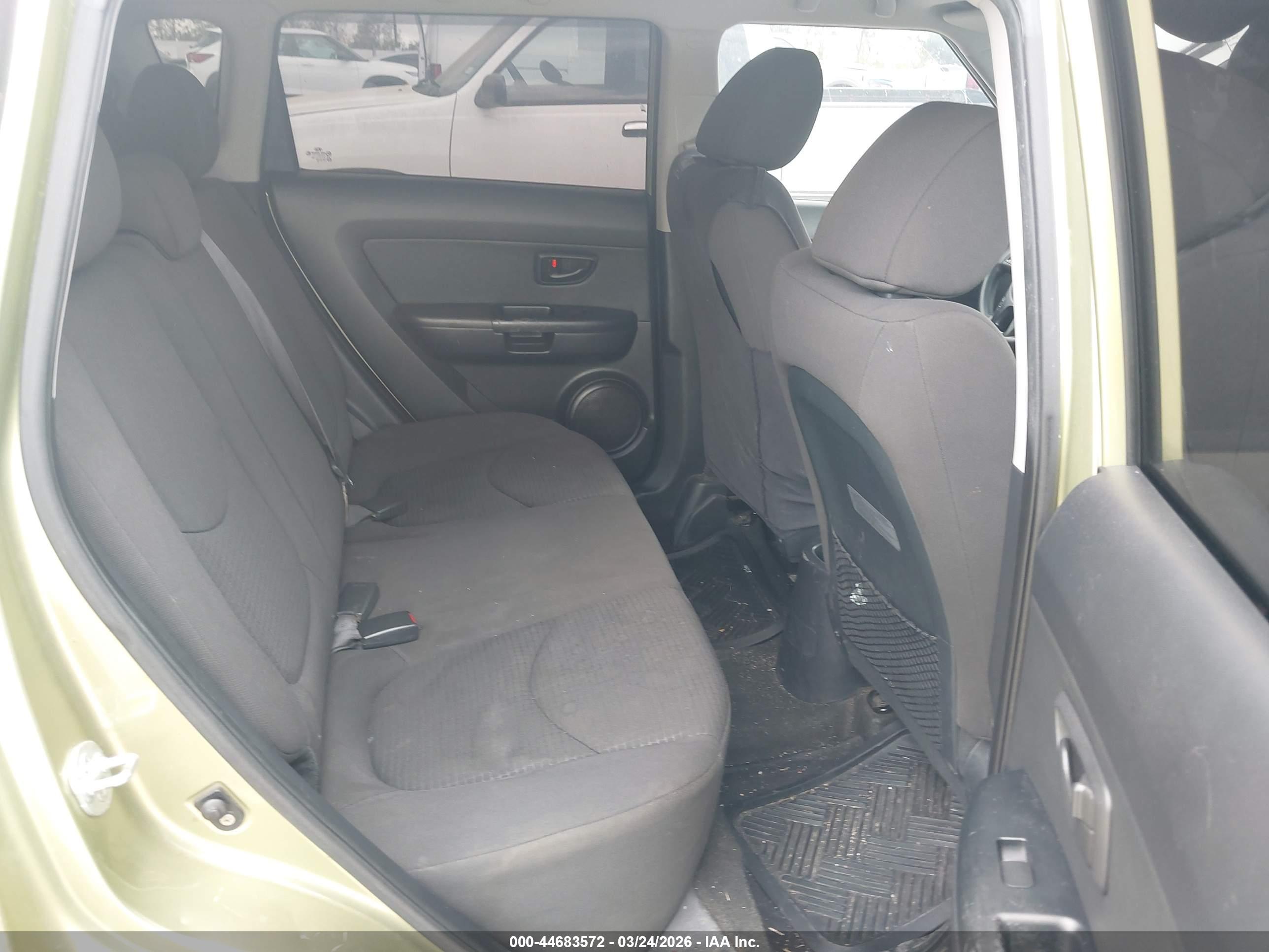 KIA SOUL image 8