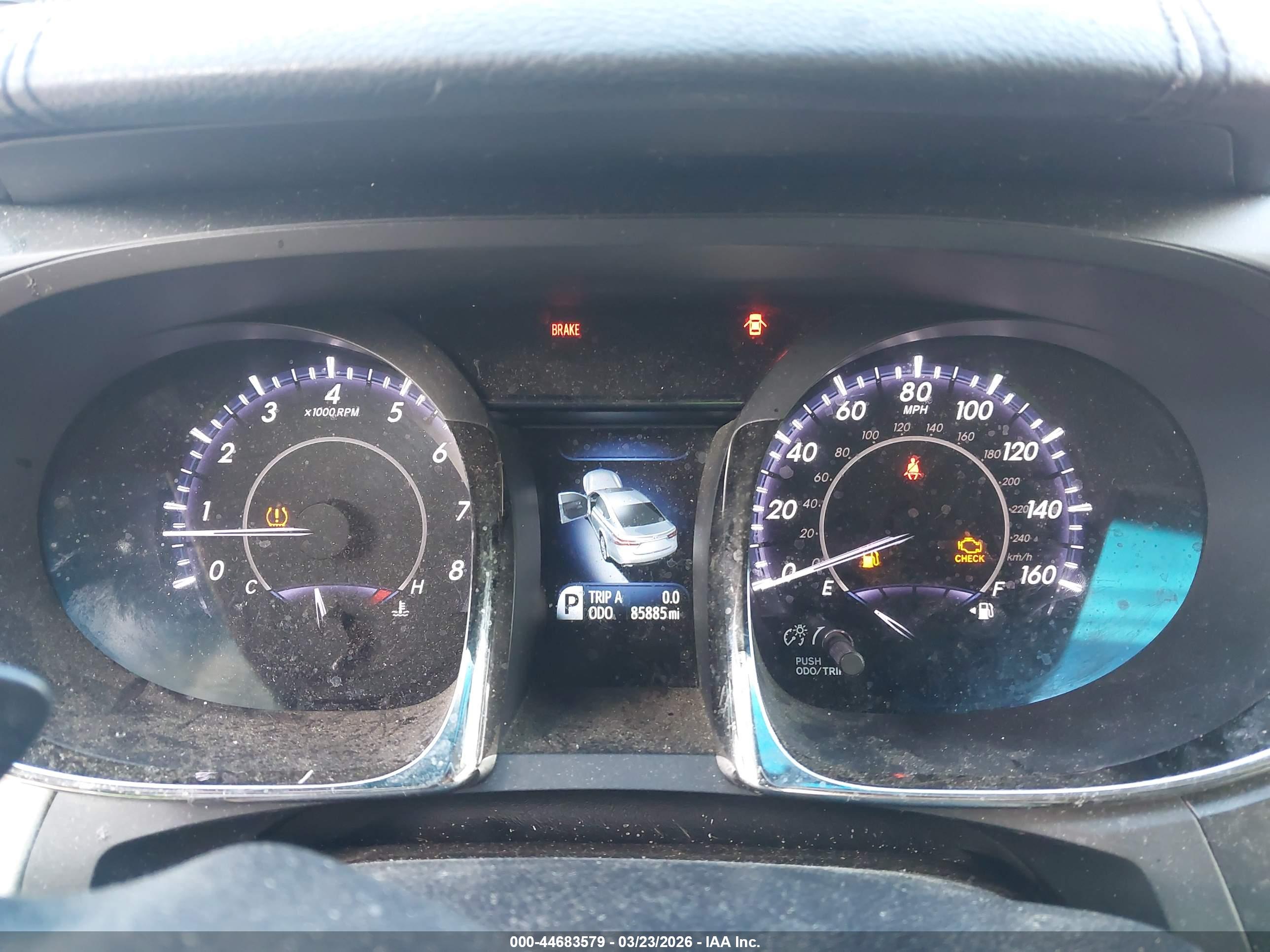 TOYOTA AVALON image 7